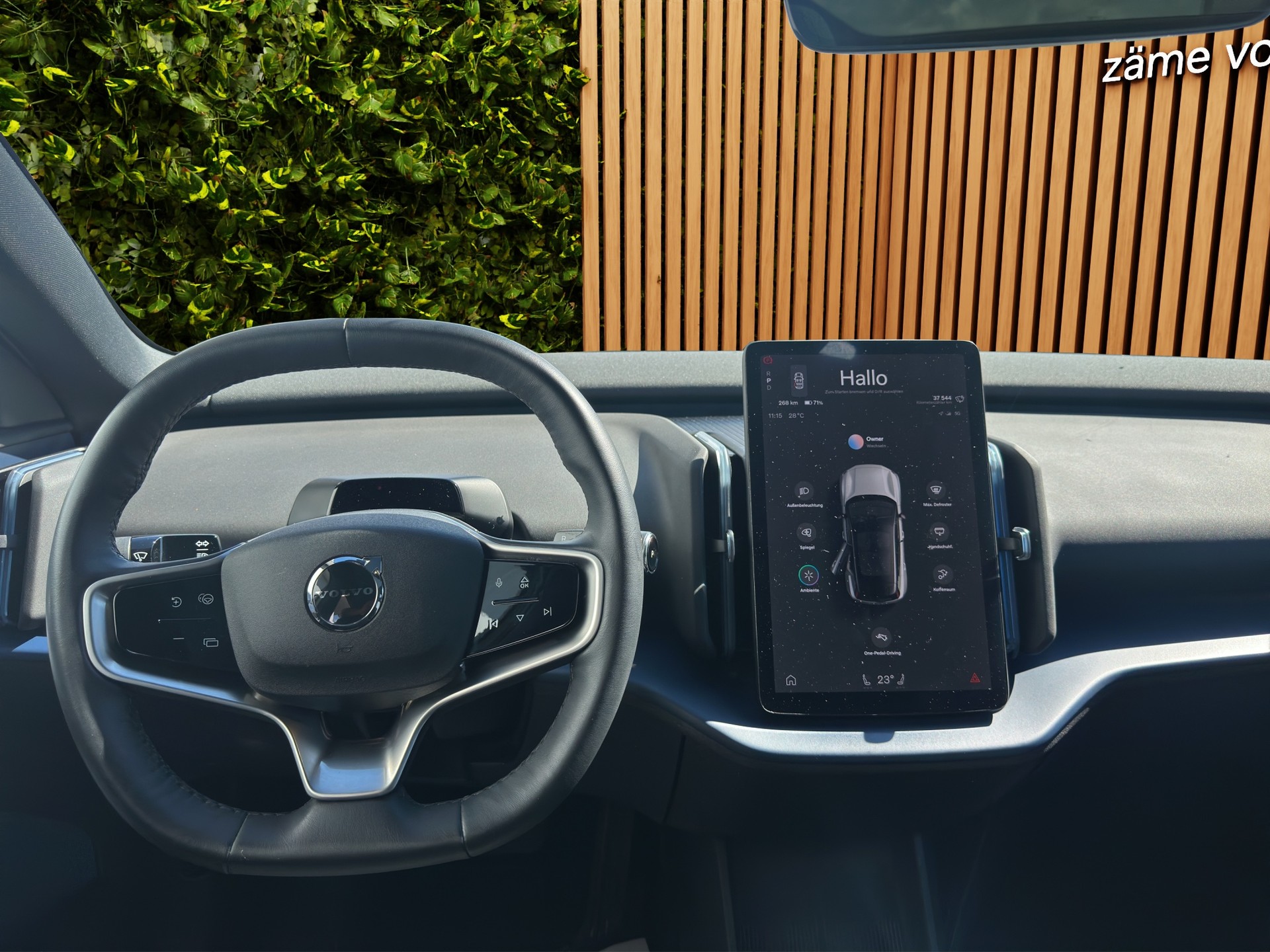 VOLVO EX30 E60 Twin Ultra AWD-image-9