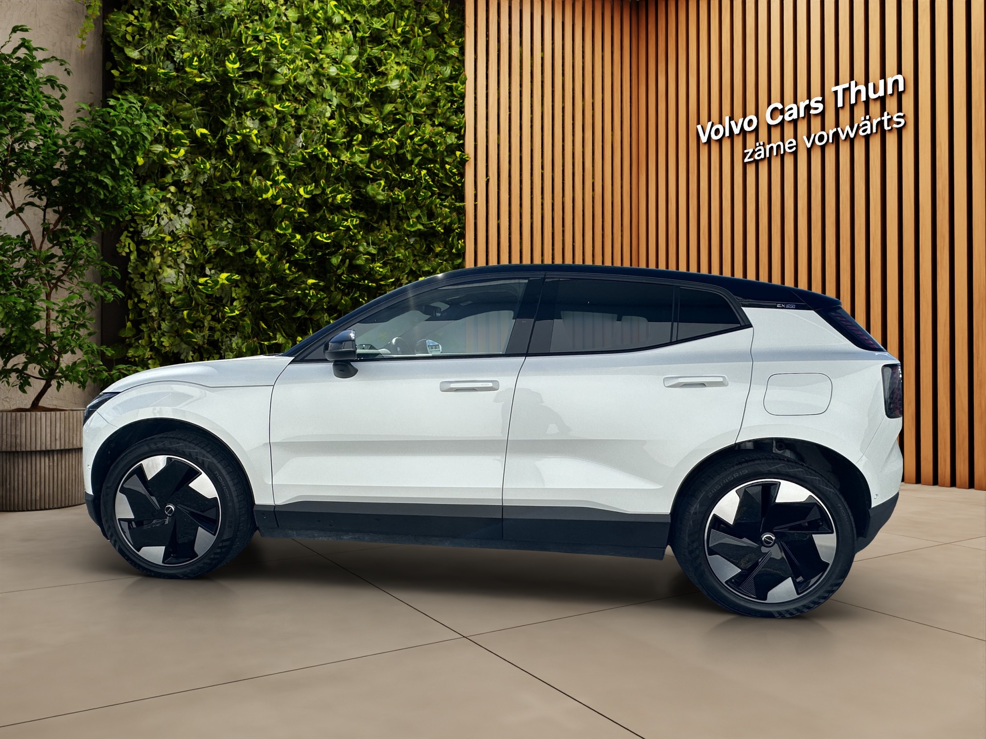 VOLVO EX30 E60 Twin Ultra AWD-image-5