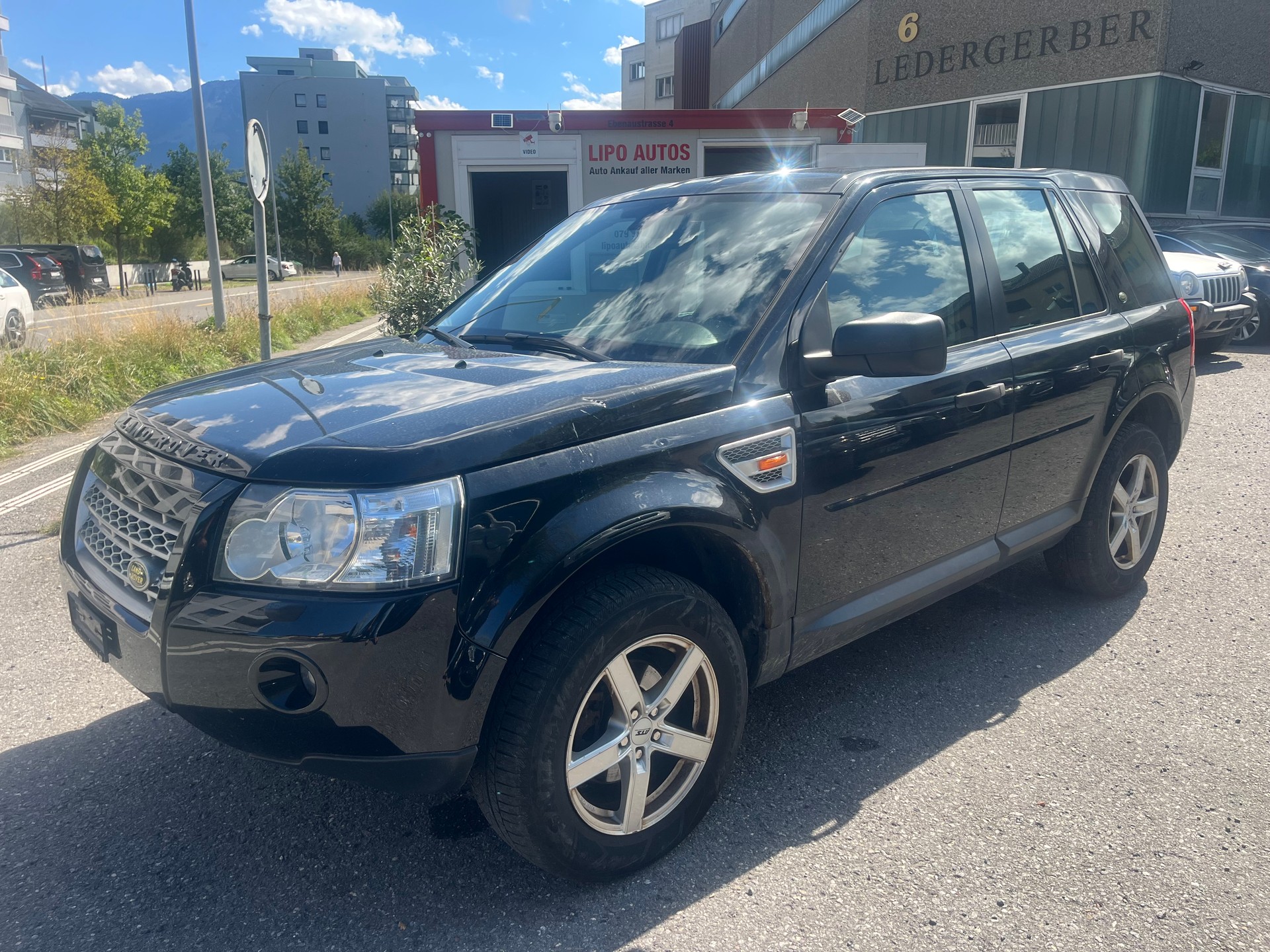 LAND ROVER Freelander 2.2 TD4 S-image-1