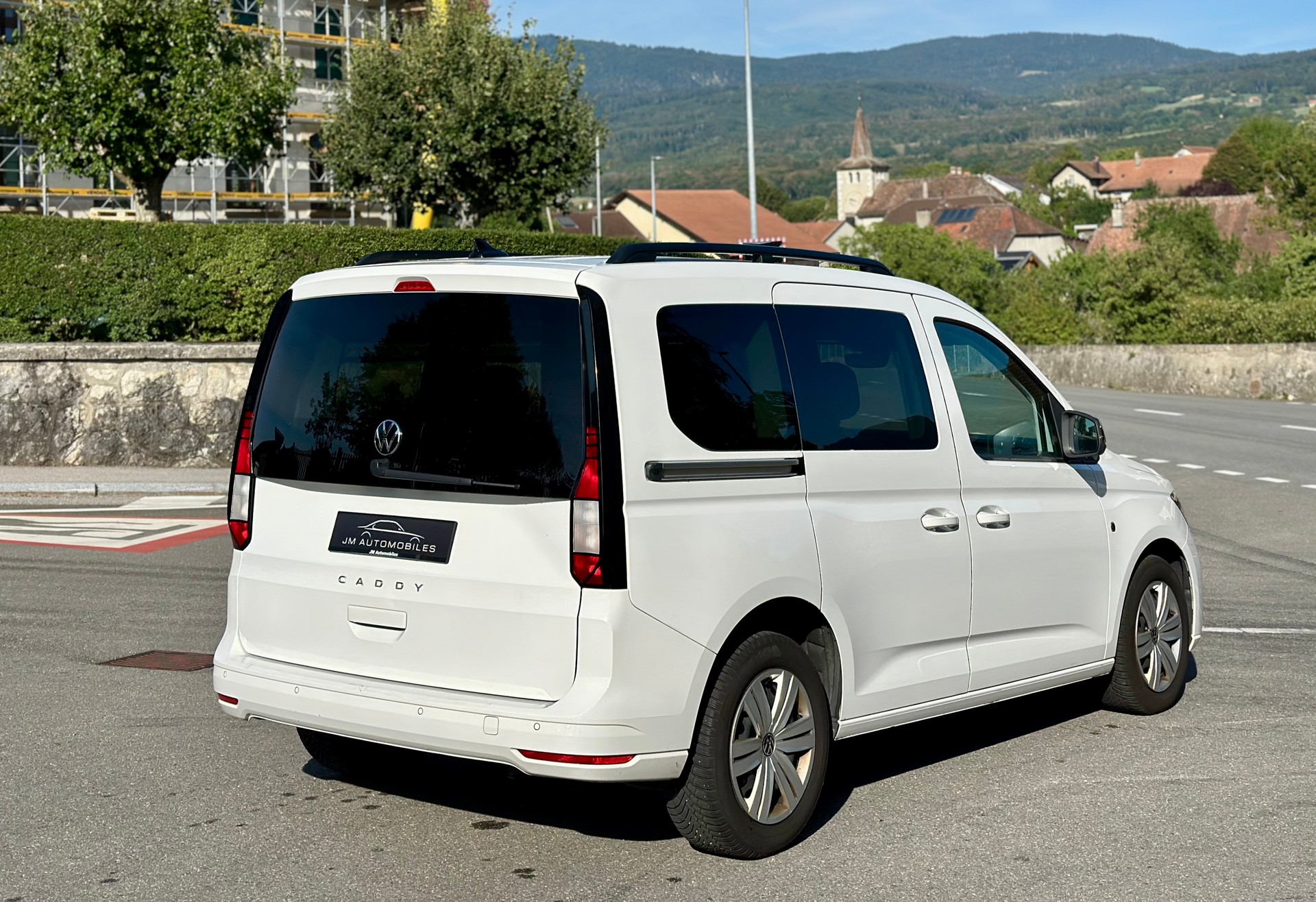 VW Caddy 2.0 TDI Liberty DSG-image-2