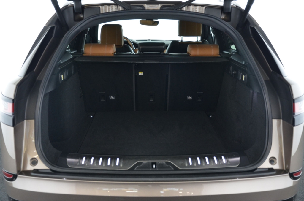 LAND ROVER Range Rover Velar R-Dynamic P 380 HSE Automatic-image-26