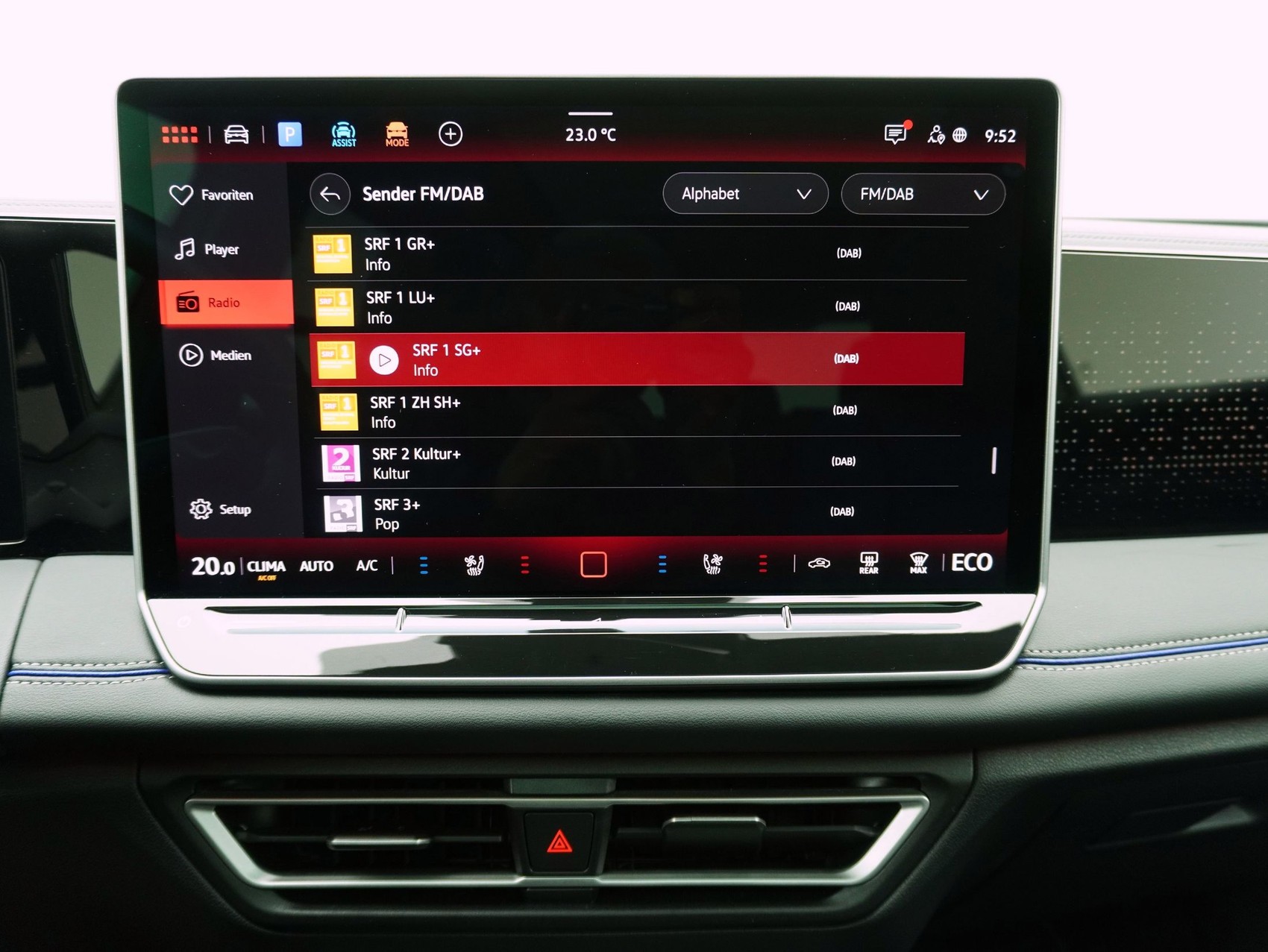 VW Tiguan 1.5 TSI DSG PHEV R-Line Black Style-image-19