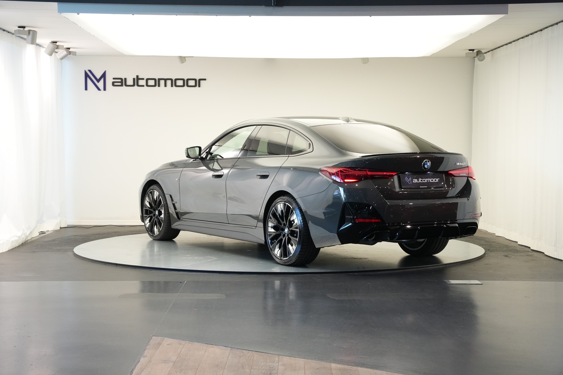 BMW M440i xDrive 48V Gran Coupé M Sport Pro Steptronic *Facelift* *Glasapplikation* *Carbon*-image-6