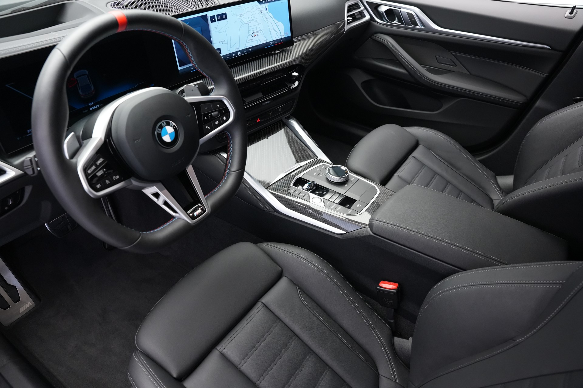 BMW M440i xDrive 48V Gran Coupé M Sport Pro Steptronic *Facelift* *Glasapplikation* *Carbon*-image-10