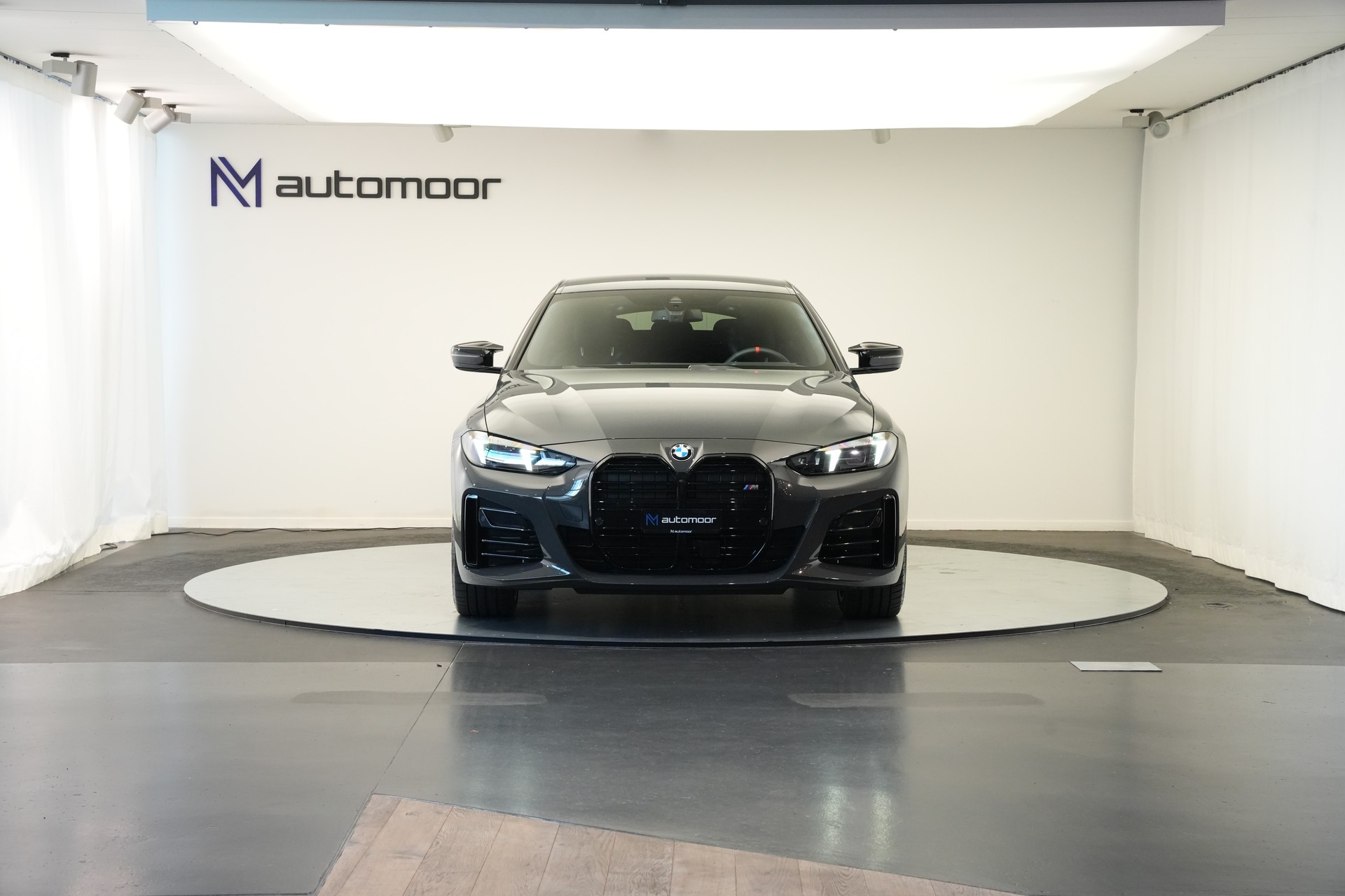 BMW M440i xDrive 48V Gran Coupé M Sport Pro Steptronic *Facelift* *Glasapplikation* *Carbon*-image-1