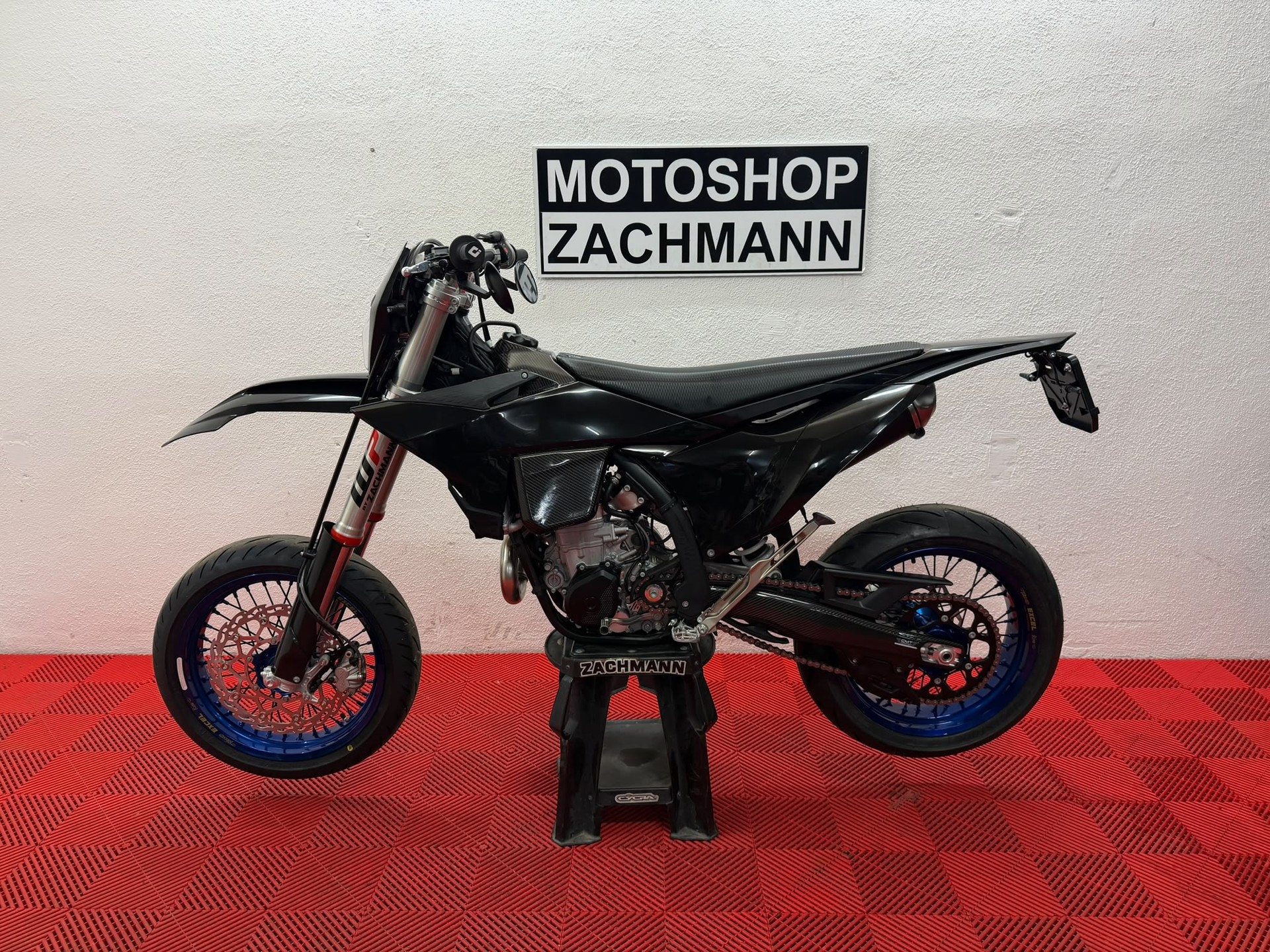 KTM 500 EXC-F-showroom-element-2
