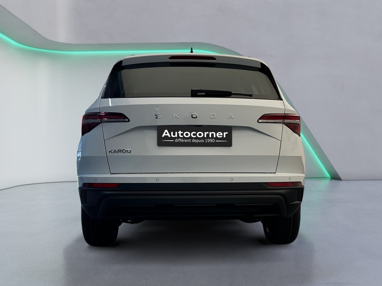 SKODA Karoq 2.0 TDI CR Dynamic 4x4 DSG-image-3