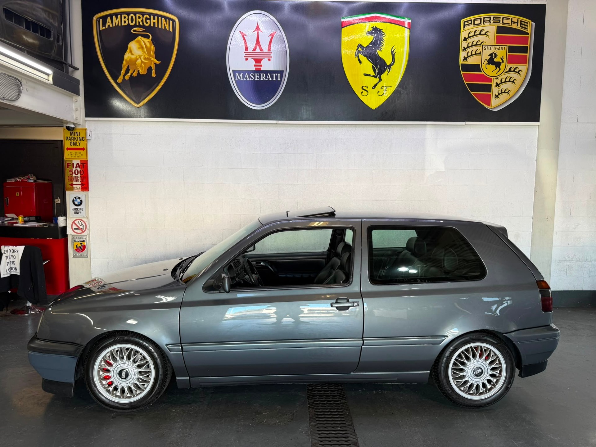 VW Golf 2800 VR6 Edition-image-0
