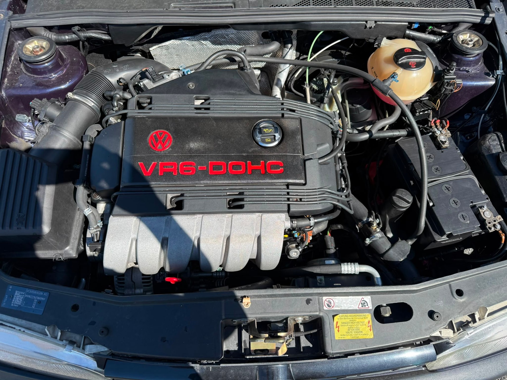 VW Golf 2800 VR6 Edition-image-7