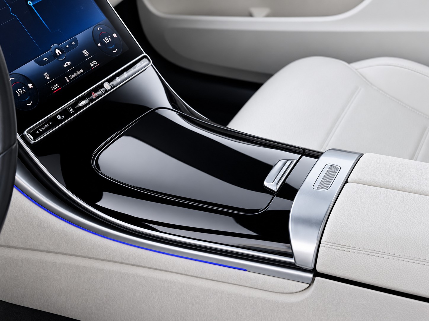 MERCEDES-BENZ C 220 d 4matic Kombi * Premium Plus Executive * CH FAHRZEUG *-image-24
