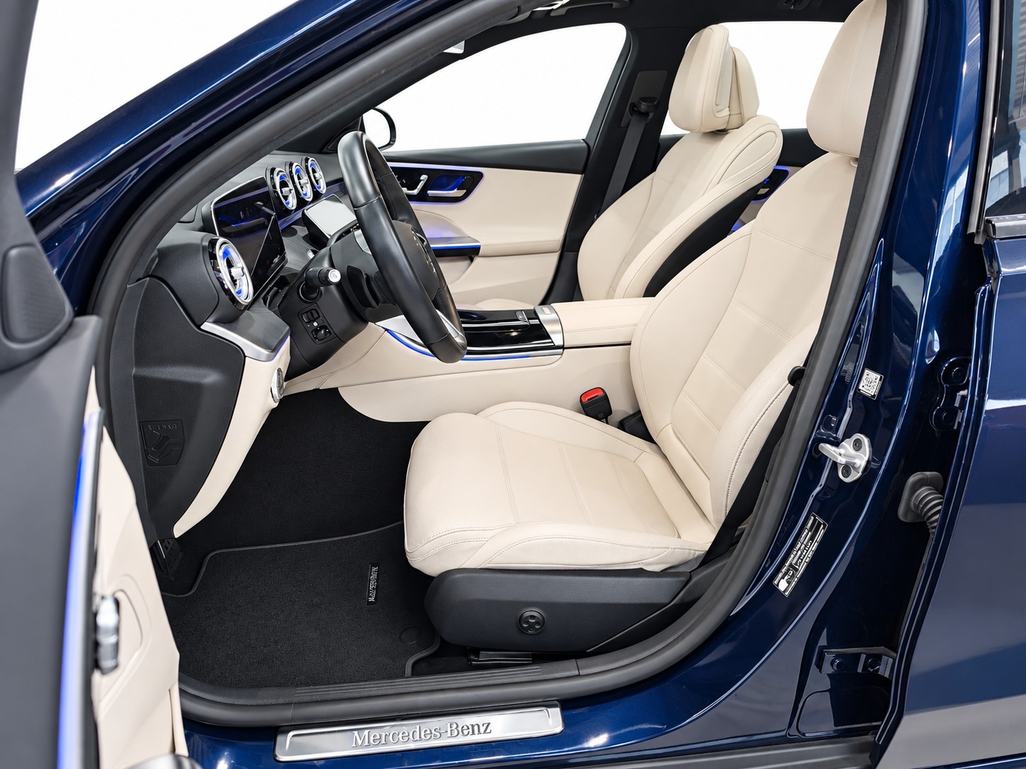 MERCEDES-BENZ C 220 d 4matic Kombi * Premium Plus Executive * CH FAHRZEUG *-image-6