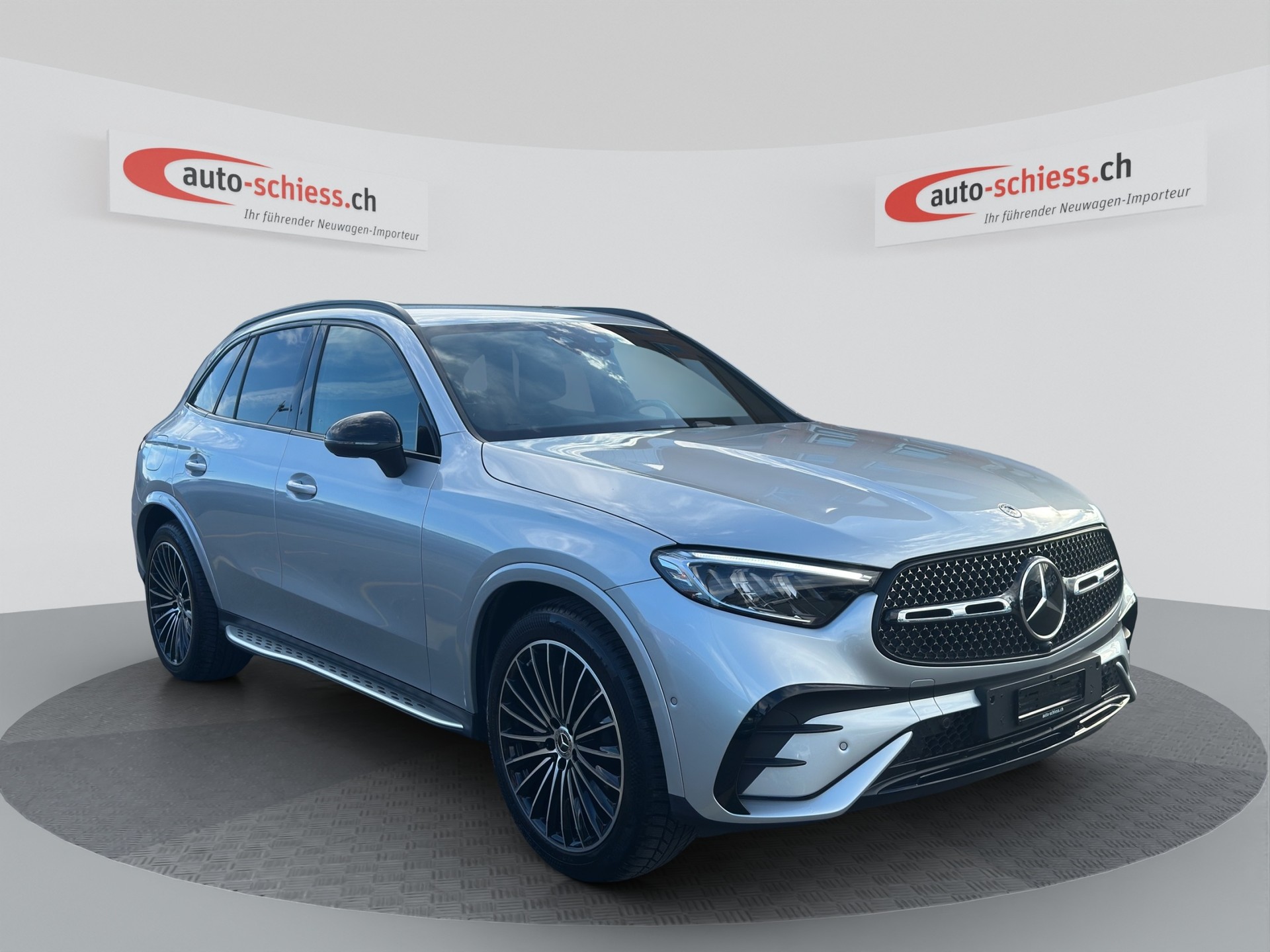 MERCEDES-BENZ GLC 300 d 4Matic AMG Line Night 9G-Tronic-image-0