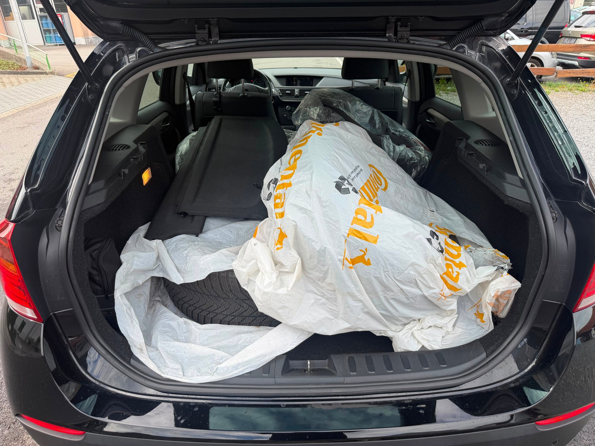 BMW X1 xDrive 18d Steptronic-image-10