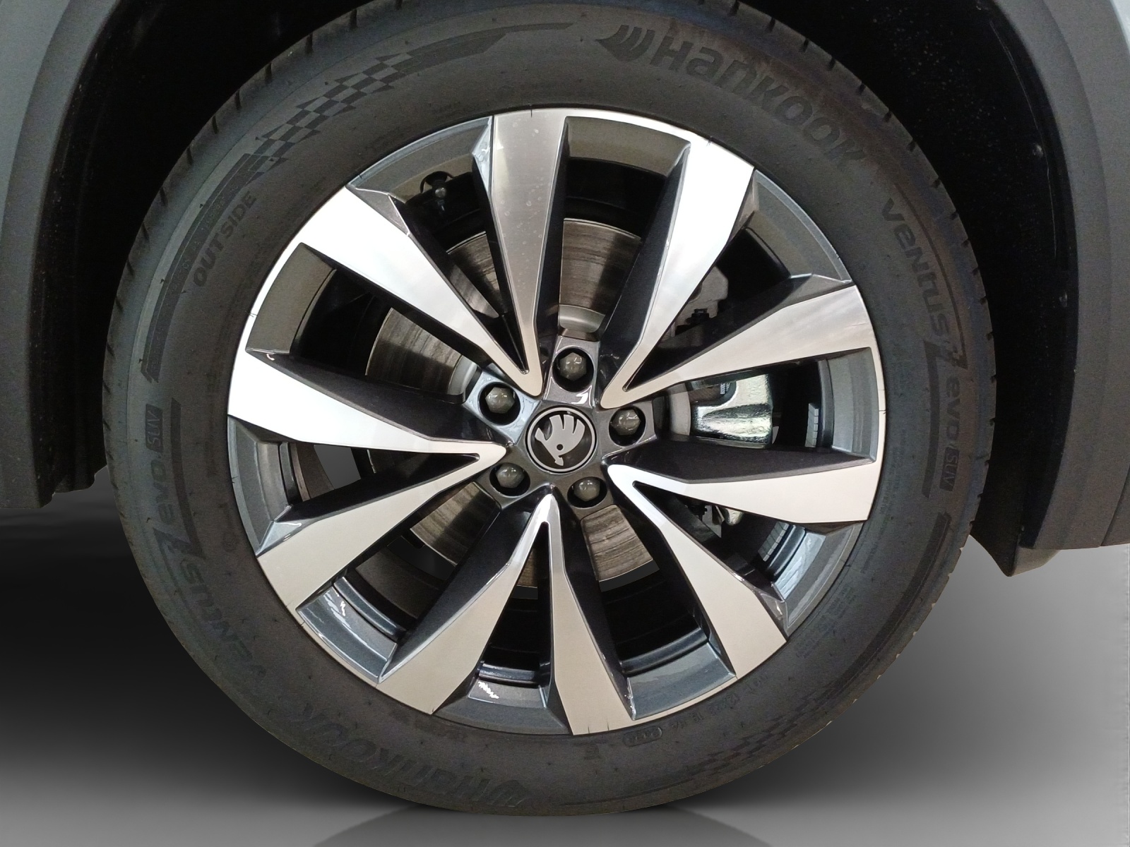 SKODA Kodiaq 2.0 TSI Selection 4x4-image-14