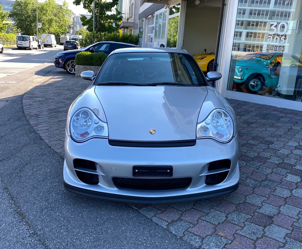PORSCHE 911 GT2-image-2