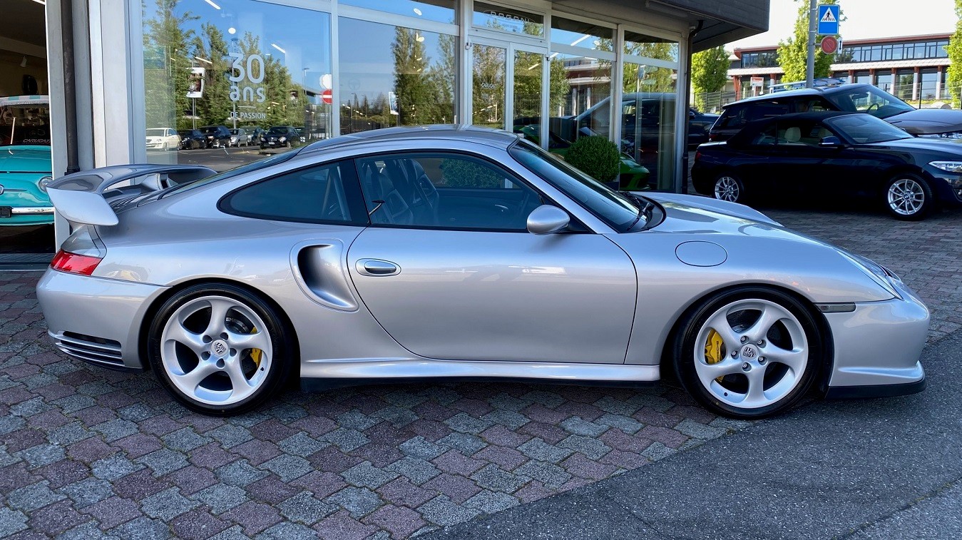 PORSCHE 911 GT2-image-3