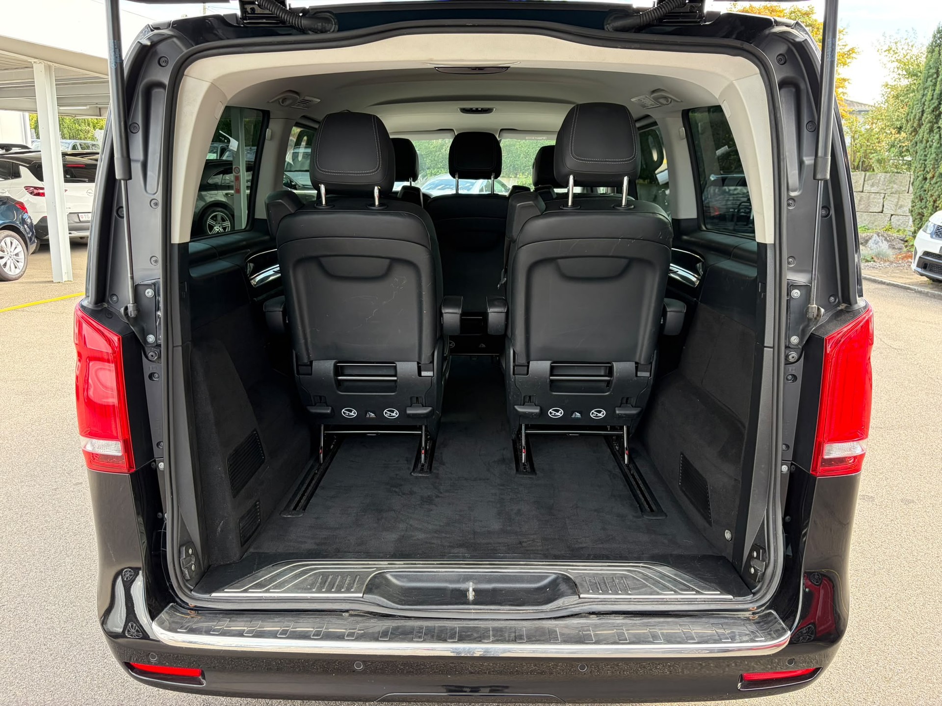 MERCEDES-BENZ V 250 d lang Avantgarde 4Matic G-Tronic-image-7