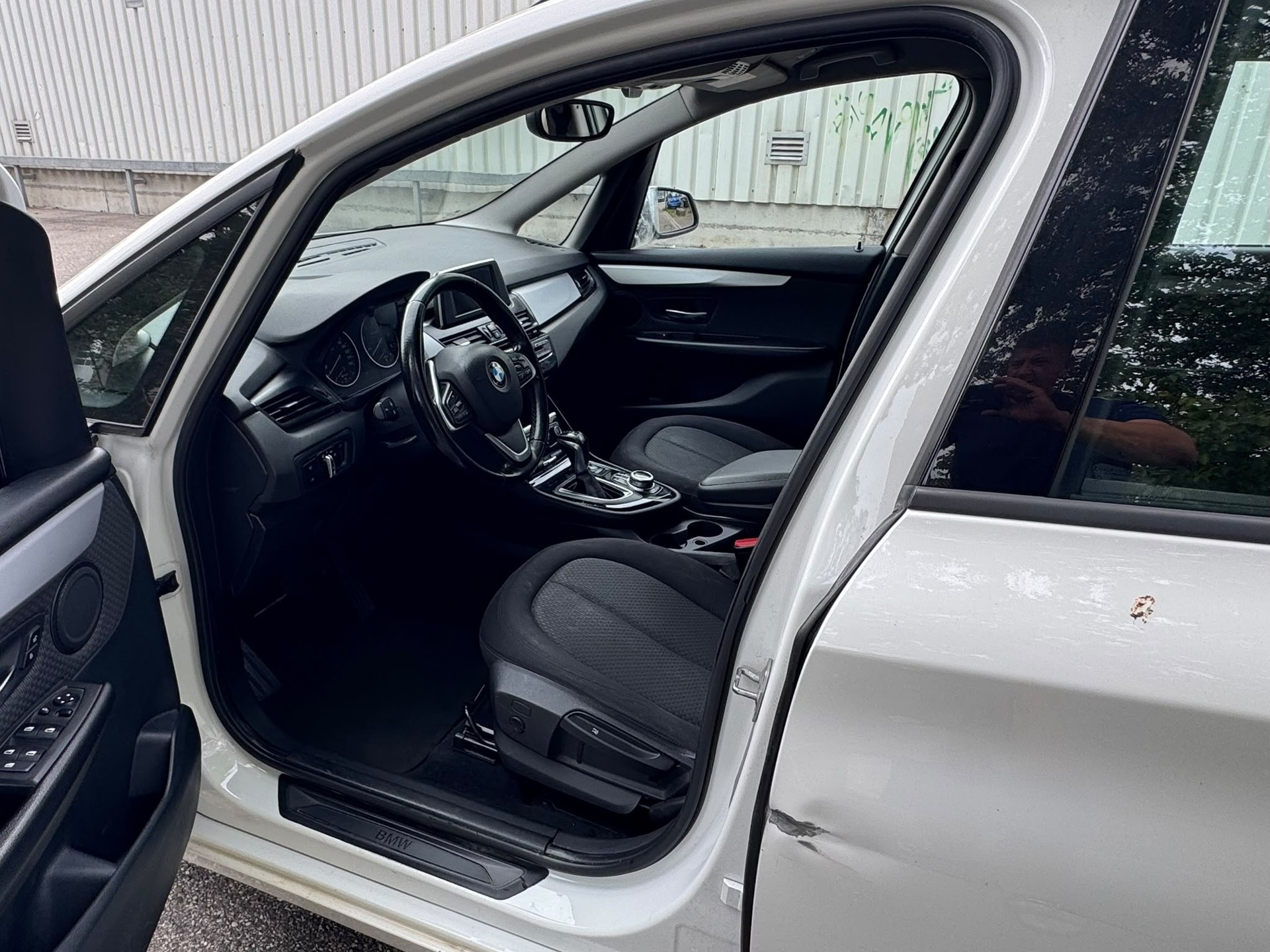 BMW 216d Gran Tourer Steptronic-image-11
