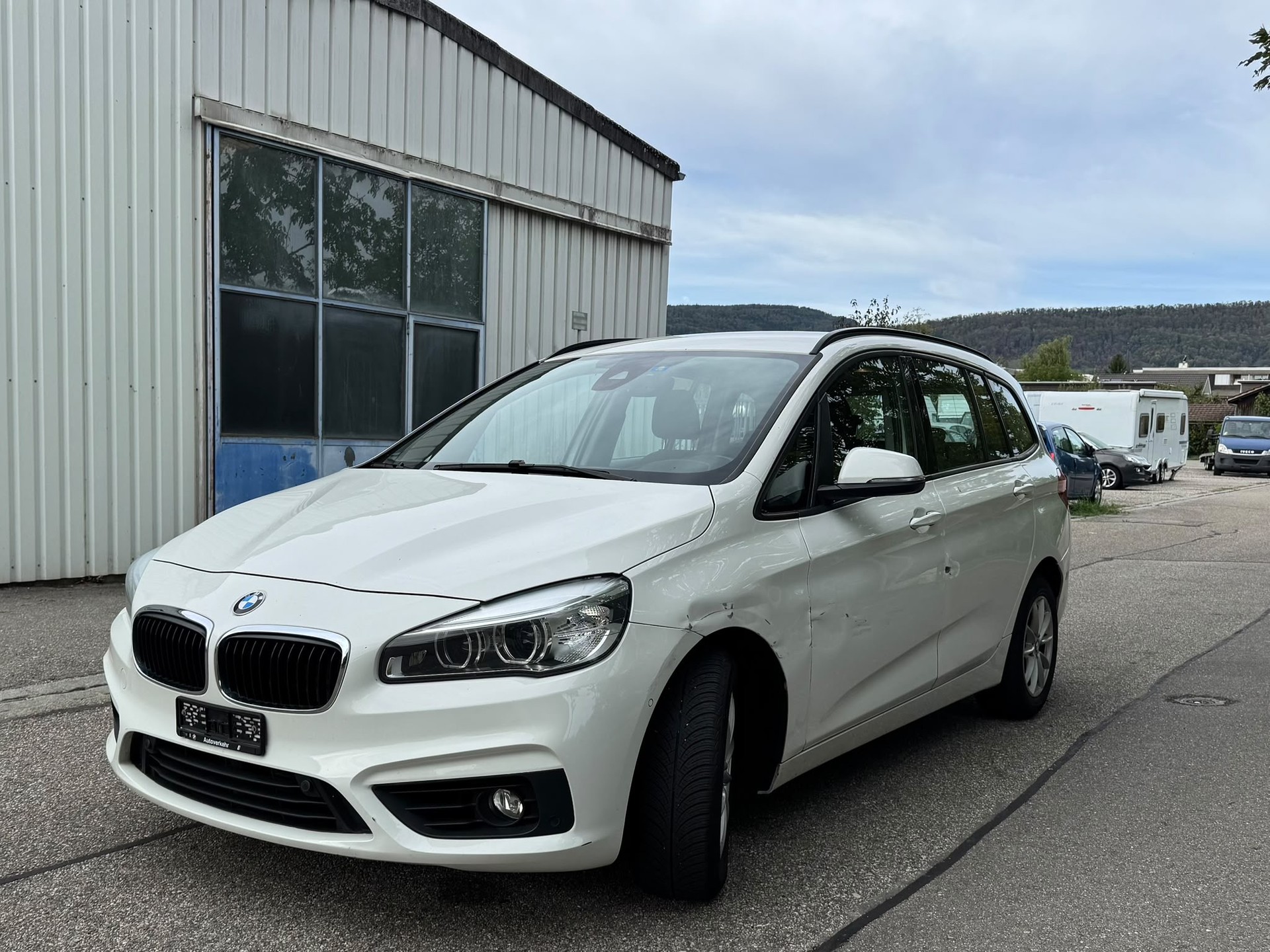 BMW 216d Gran Tourer Steptronic-image-0