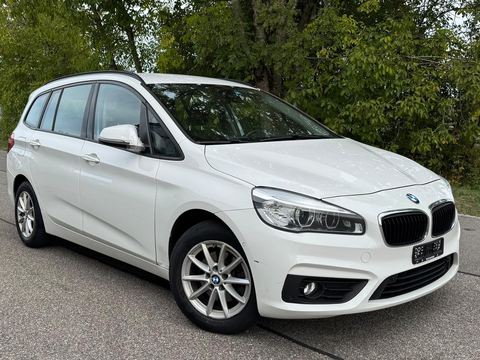 BMW 216d Gran Tourer Steptronic-image-6