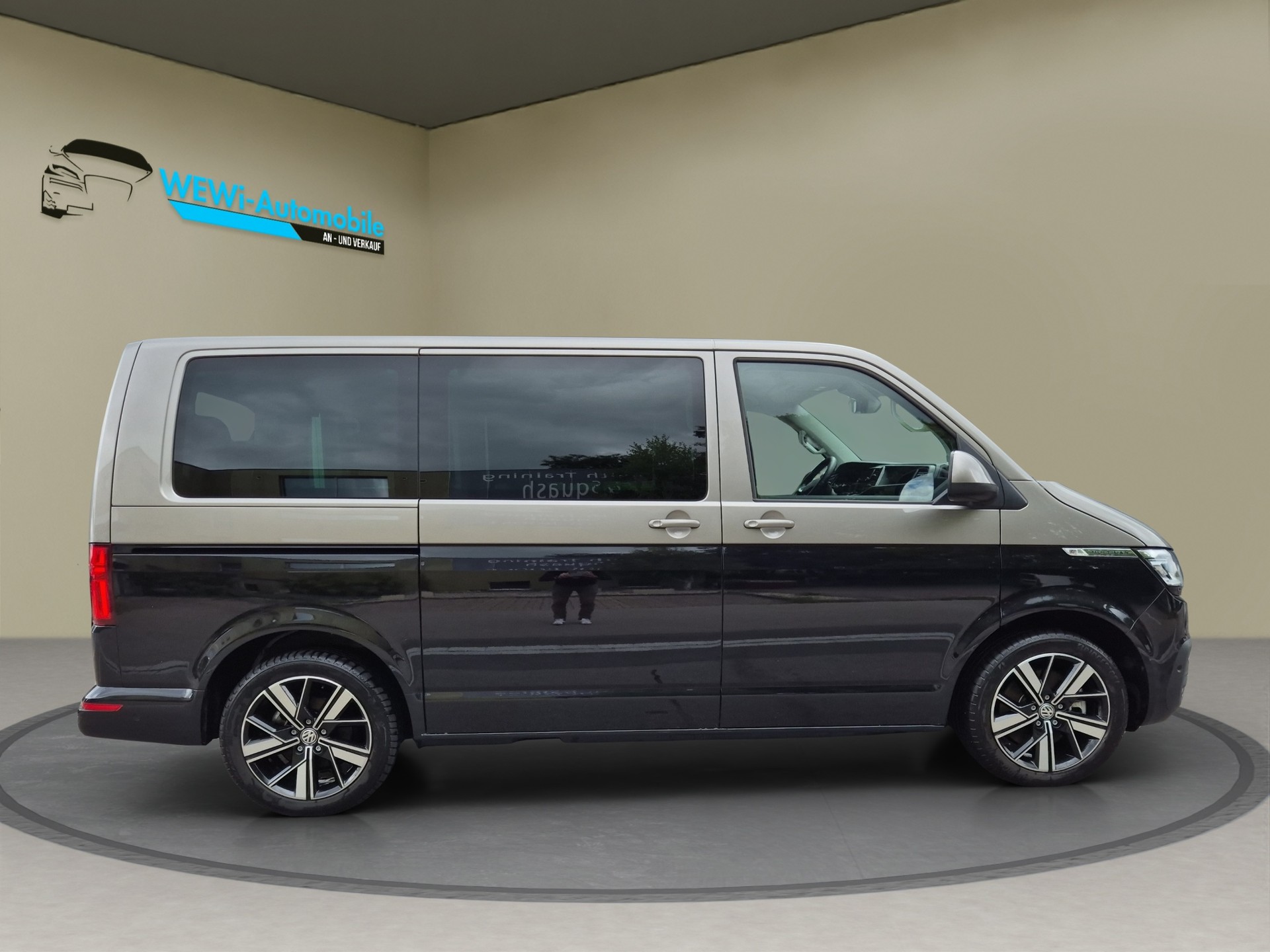 VW T6.1 Multivan 2.0 Bi-TDI Comfortline 4Motion DSG-image-5