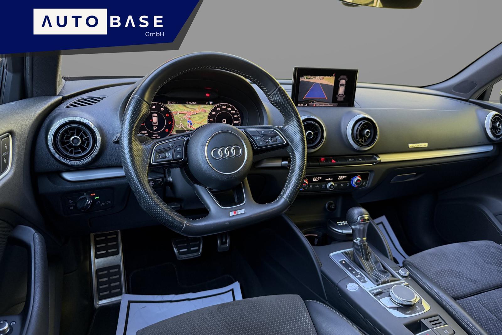 AUDI A3 Sportback 2.0 TFSI Sport quattro S-tronic *CH Fahrzeug*-image-9