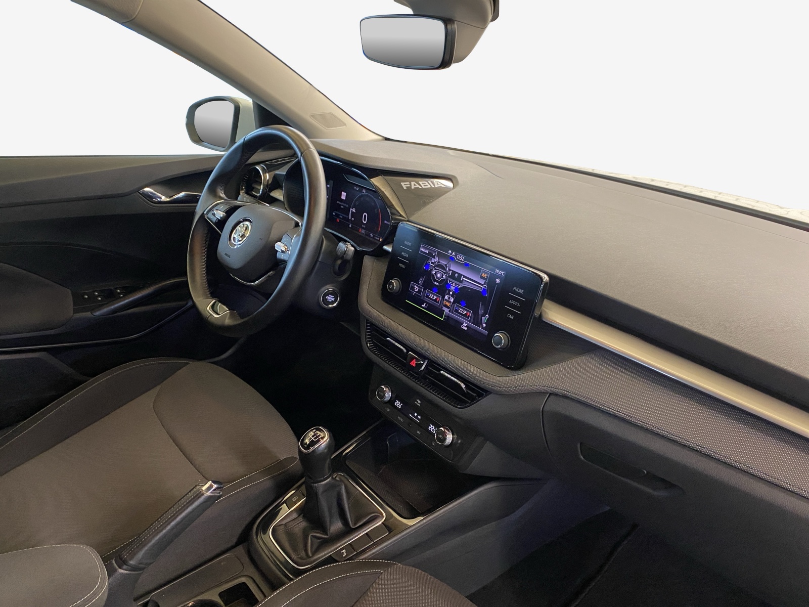 SKODA Fabia 1.0 TSI Ambition-image-13
