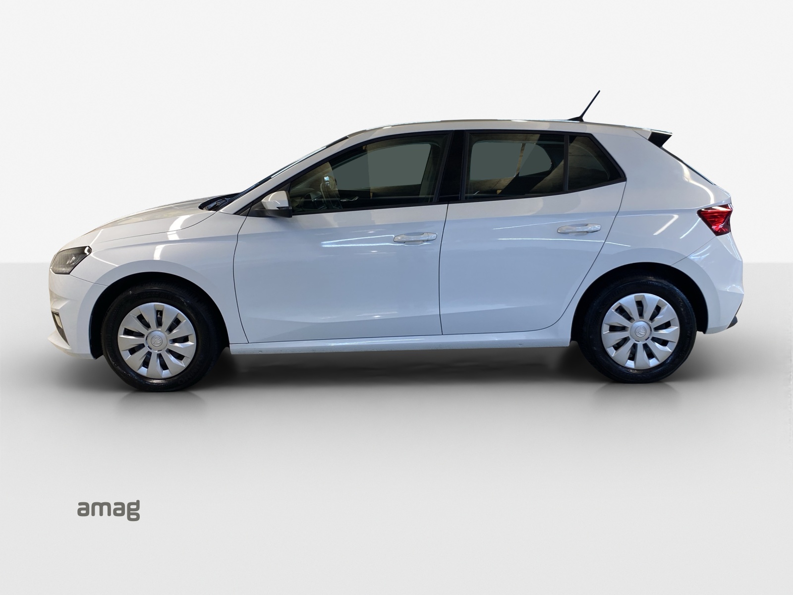 SKODA Fabia 1.0 TSI Ambition-showroom-element-1
