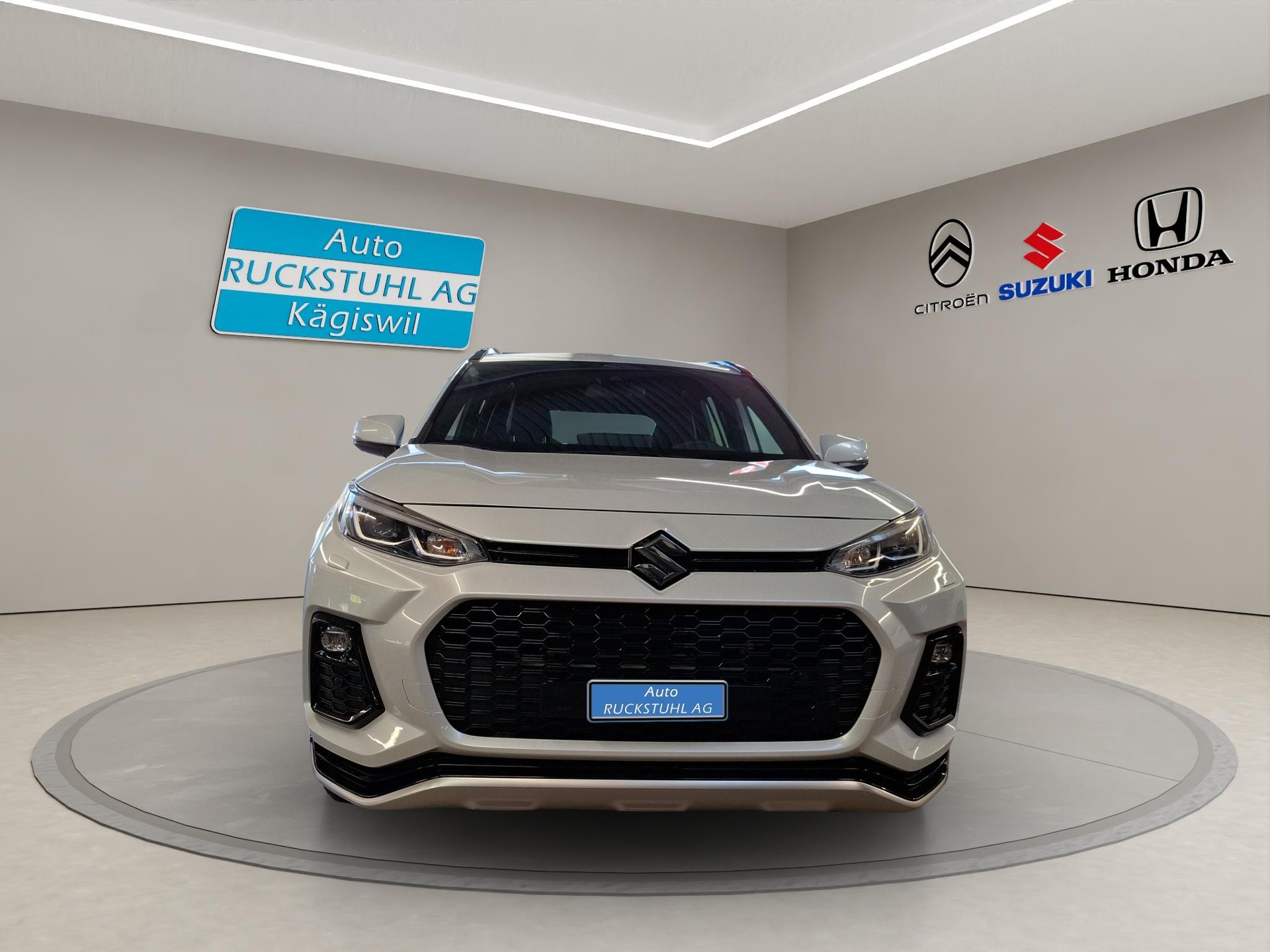 SUZUKI Across 2.5 PHEV Compact Top 4x4-image-2