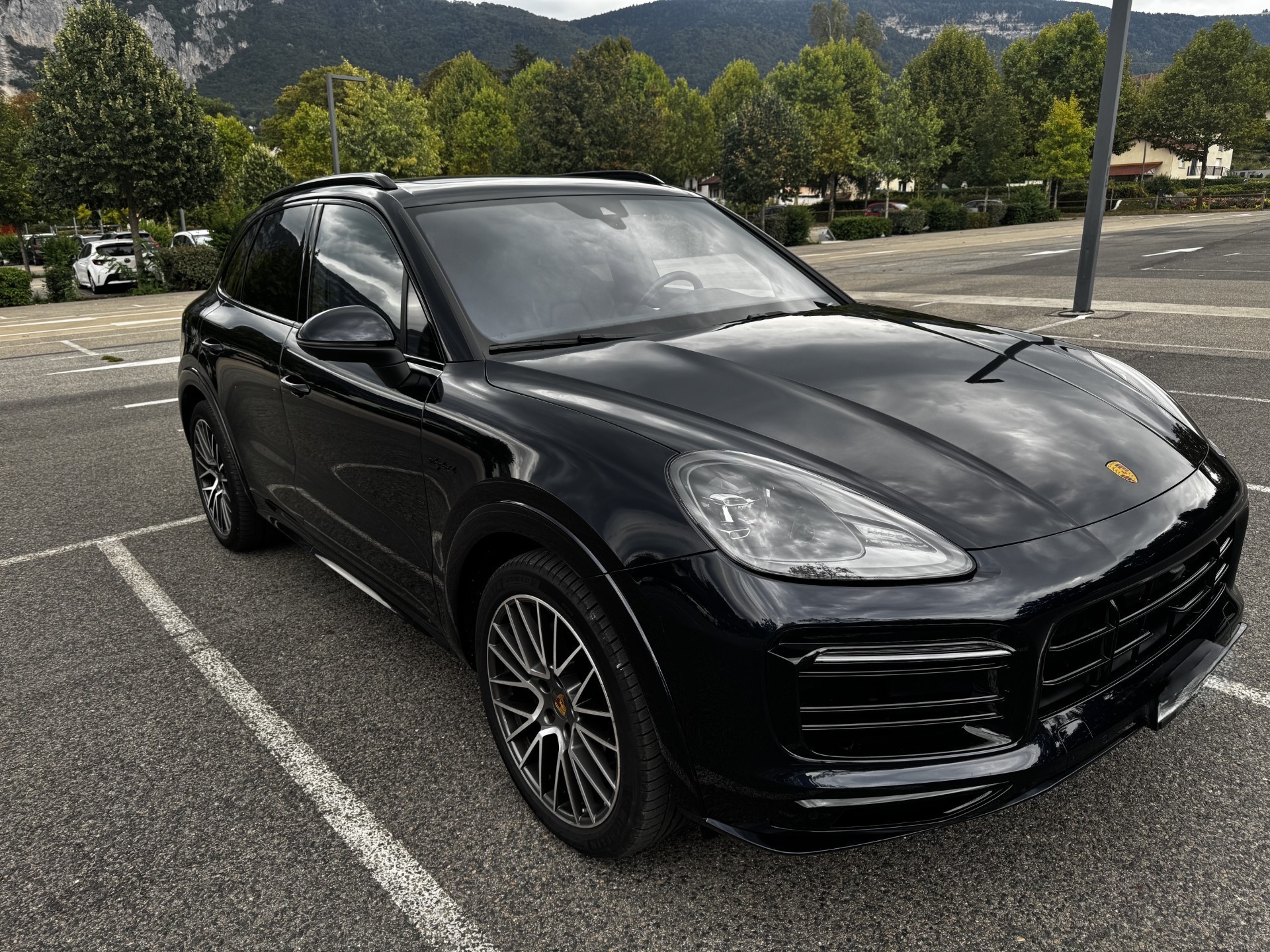PORSCHE 3.0 V6 E-Hybrid-image-4