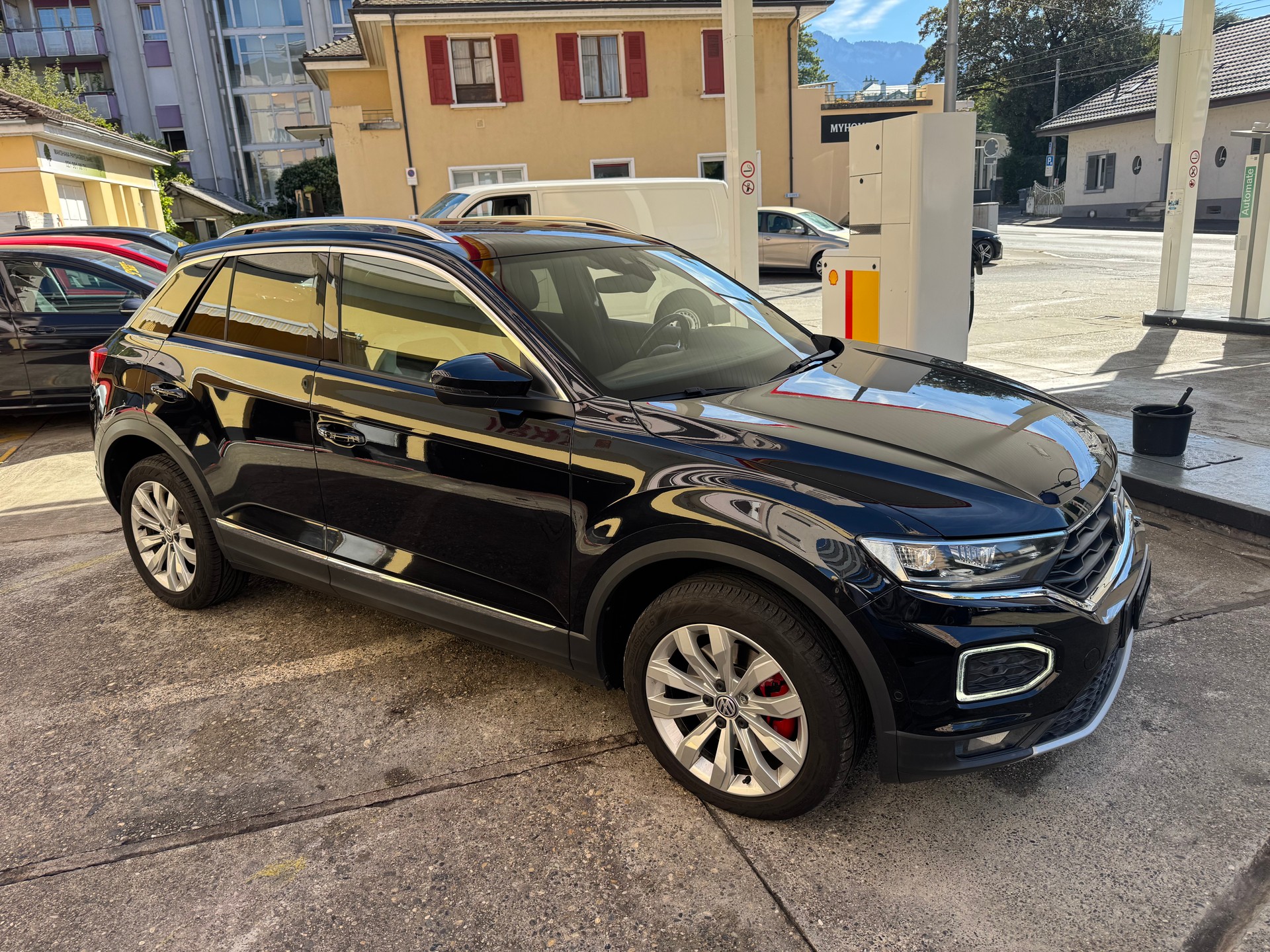 VW T-Roc 2.0 TDI SCR Sport 4Motion-image-4