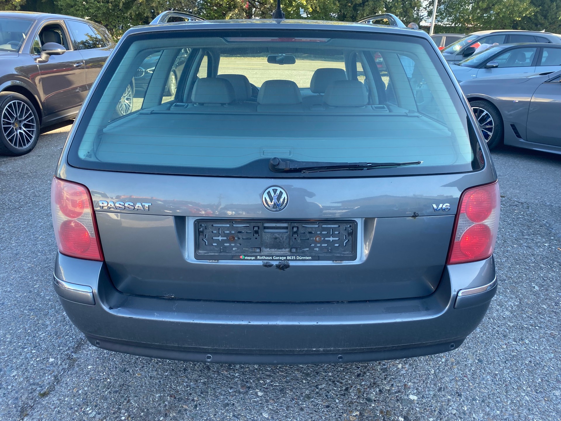 VW Passat Variant 2.8 V6 4Motion Highline Automat-image-5