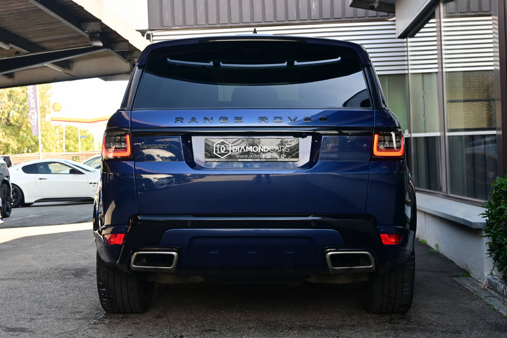 LAND ROVER Range Rover Sport 5.0 V8 SC Autobiography Dynamic *SVO Premium Sonderlack*Panoramadach*7-Plätzer*-image-7