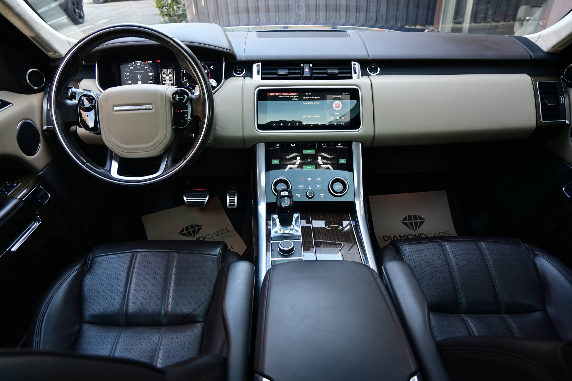 LAND ROVER Range Rover Sport 5.0 V8 SC Autobiography Dynamic *SVO Premium Sonderlack*Panoramadach*7-Plätzer*-image-12