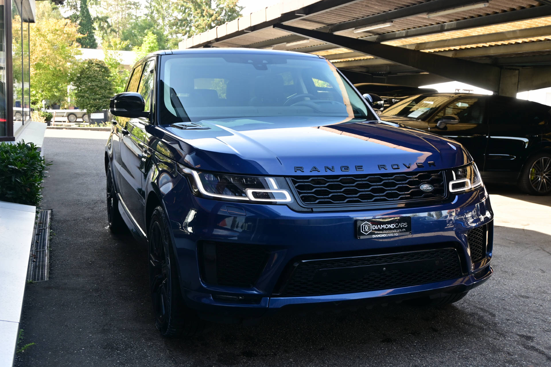 LAND ROVER Range Rover Sport 5.0 V8 SC Autobiography Dynamic *SVO Premium Sonderlack*Panoramadach*7-Plätzer*-showroom-element-2