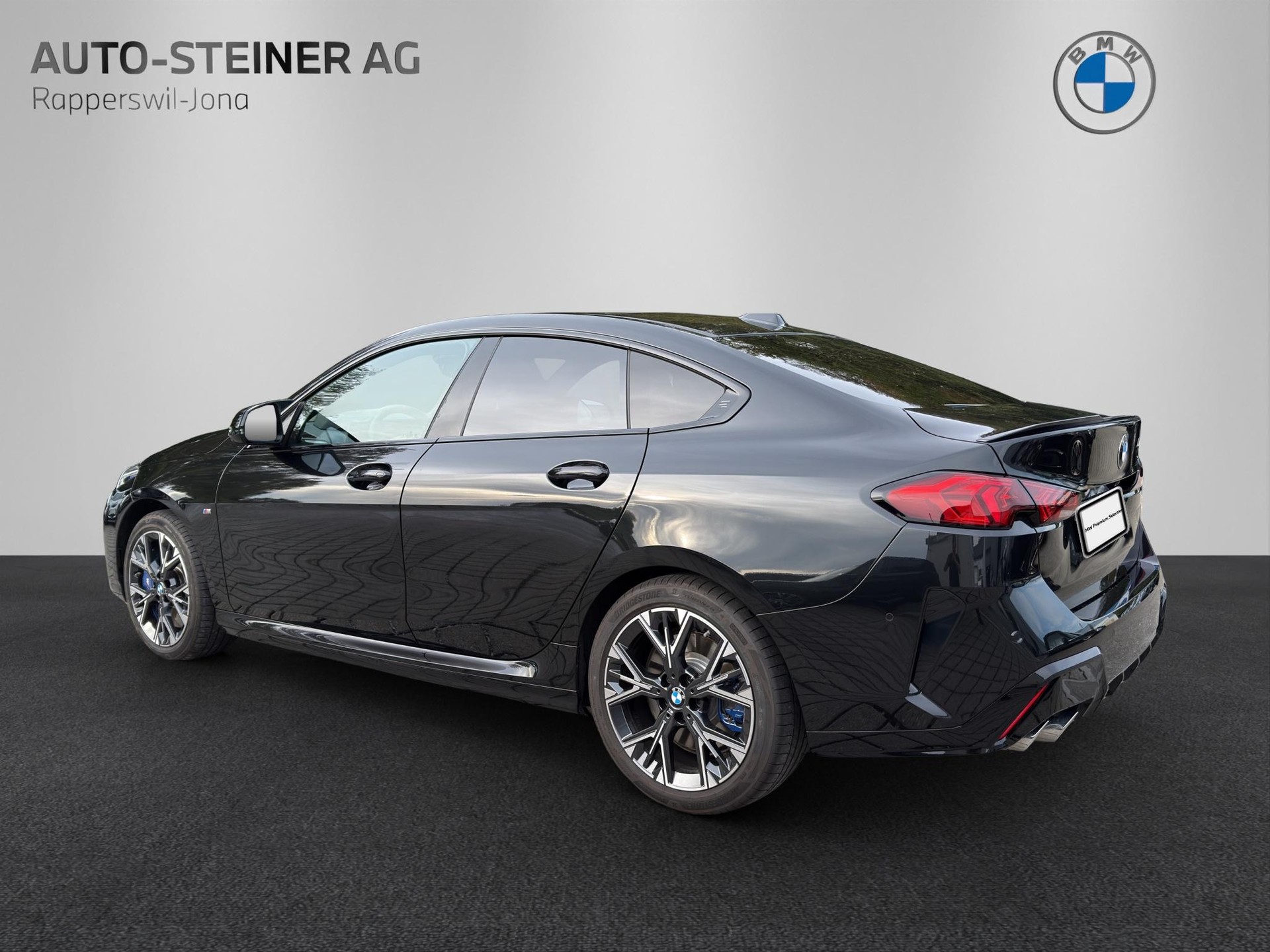 BMW M235i xDrive Gran Coupé-image-2