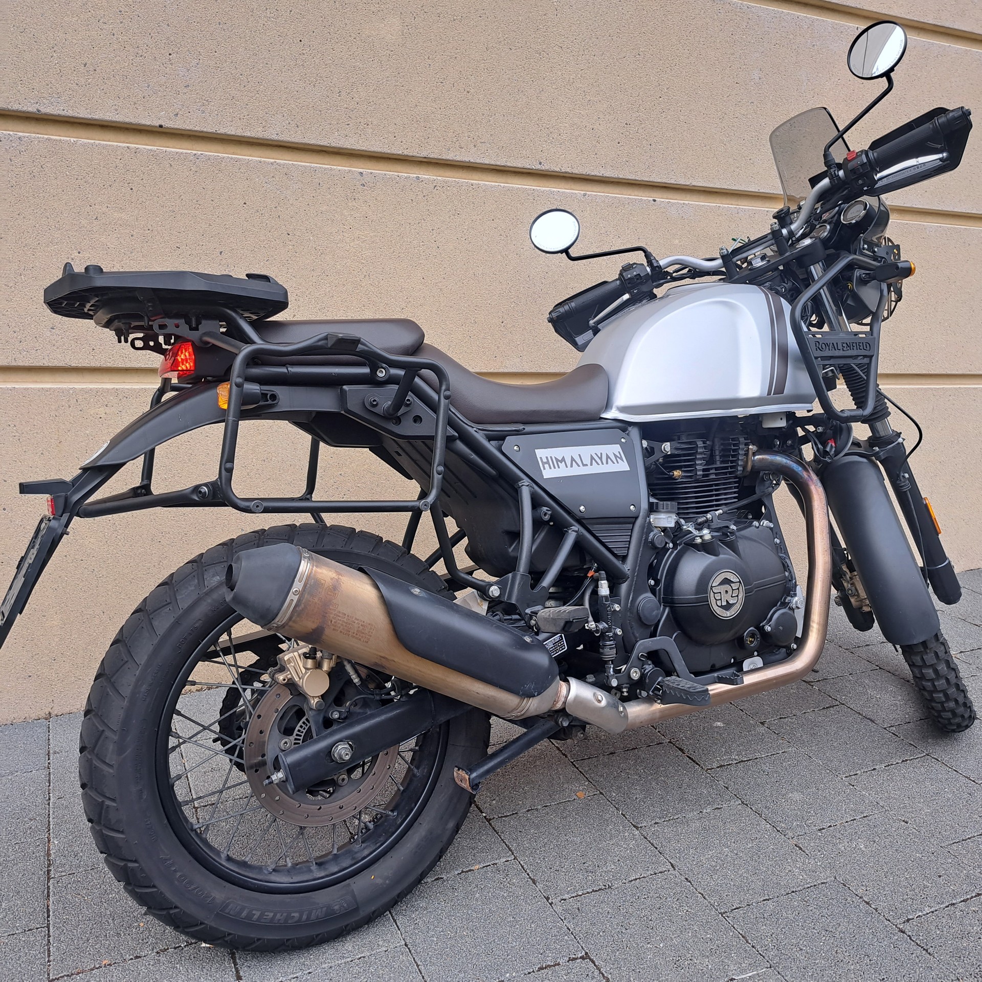 ROYAL ENFIELD Himalayan-image-1