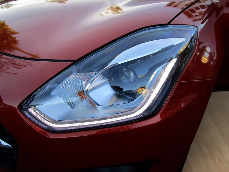 SUZUKI Swift 1.2 Compact Top Hybrid CVT-image-12