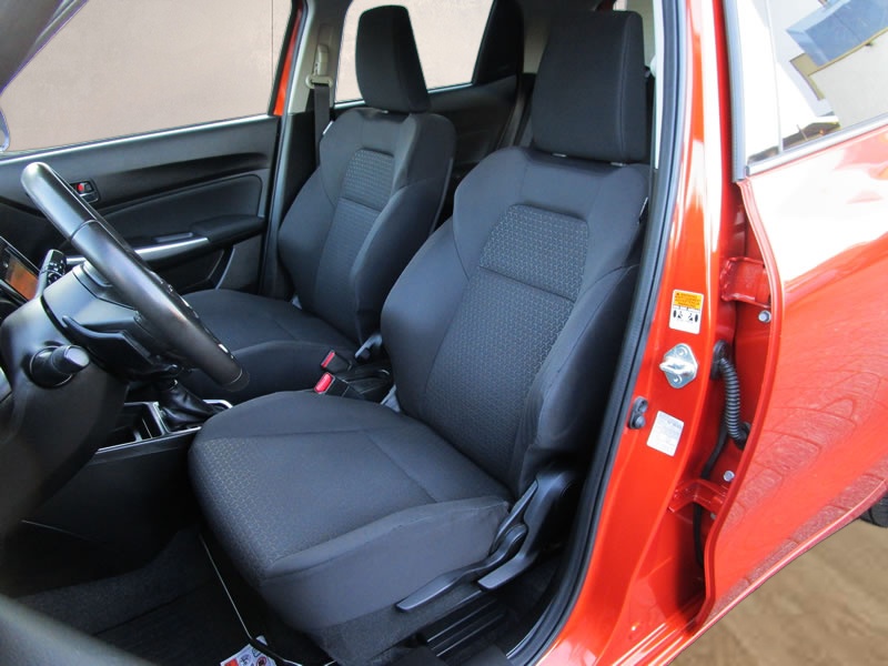SUZUKI Swift 1.2 Compact Top Hybrid CVT-image-16