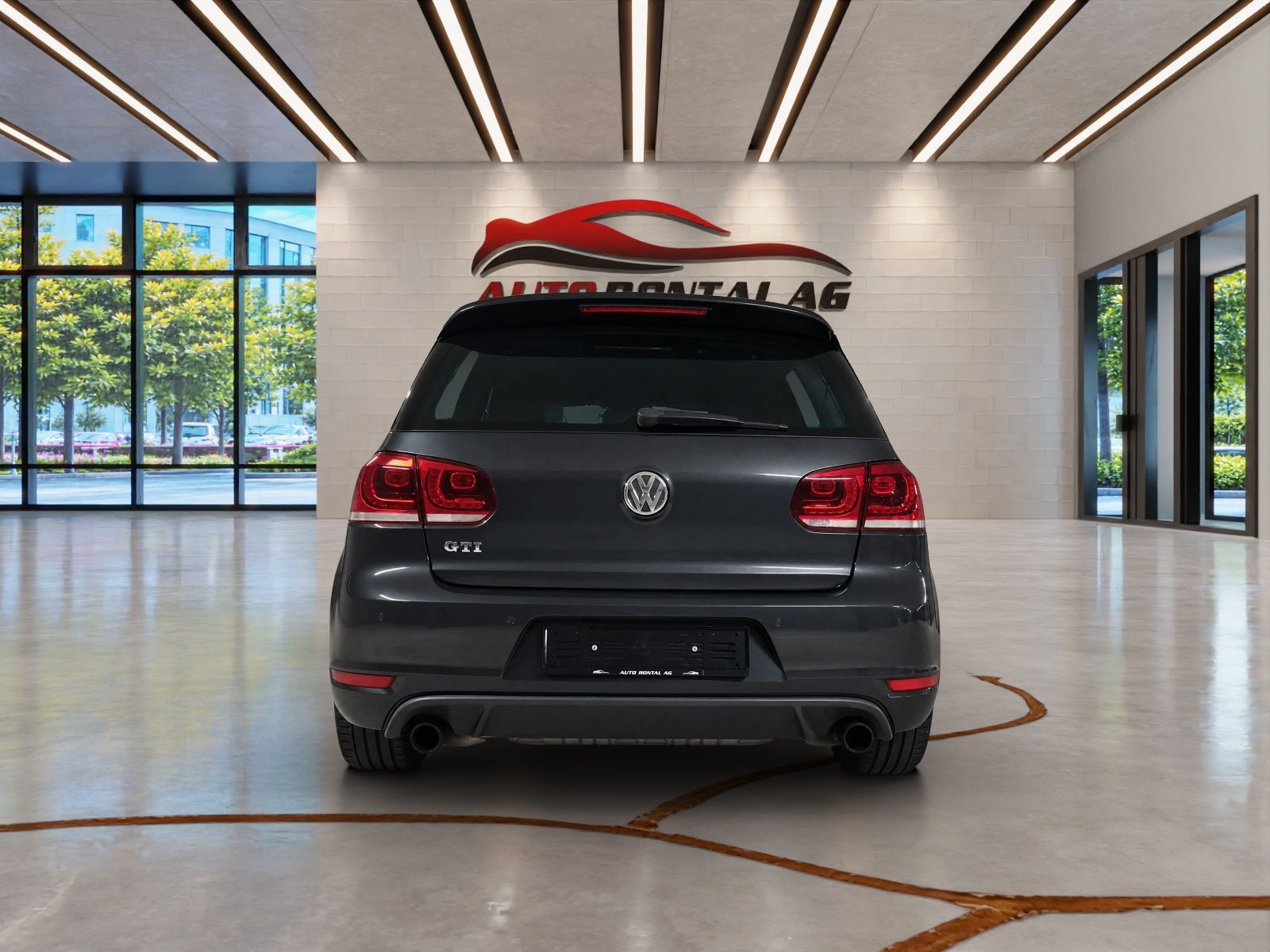 VW Golf 2.0 TSI GTI-image-4