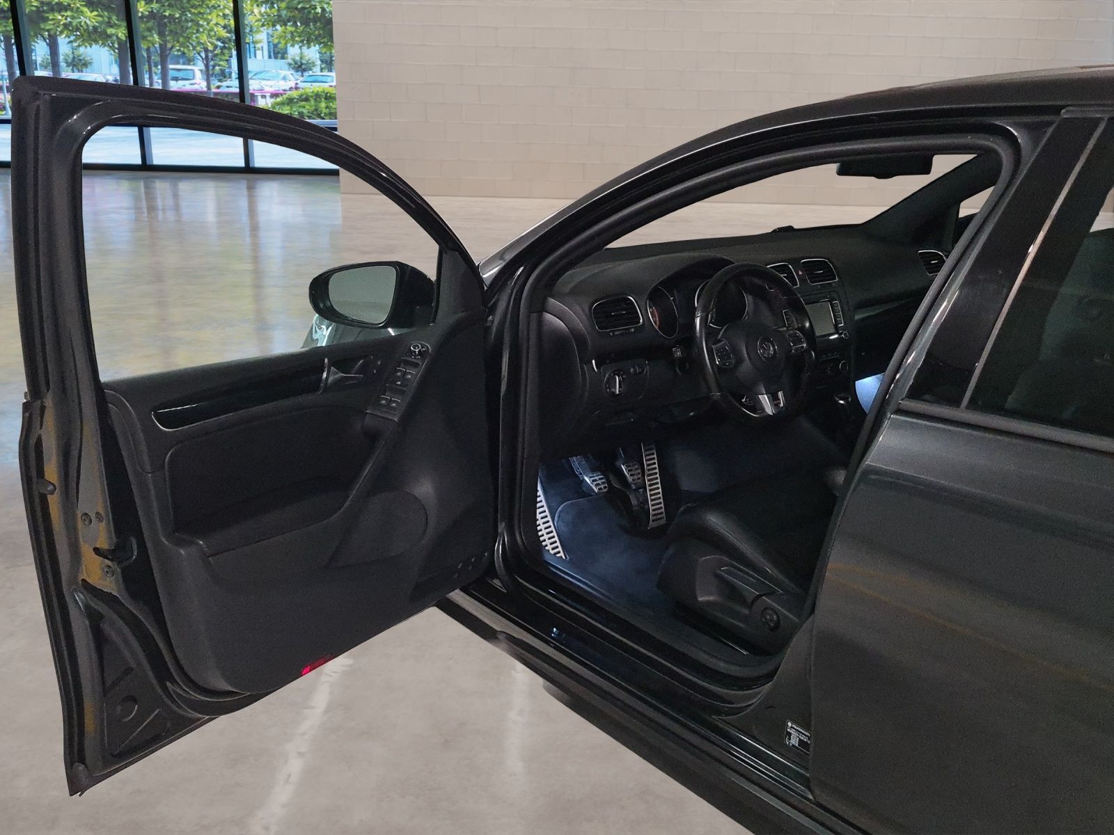 VW Golf 2.0 TSI GTI-image-13