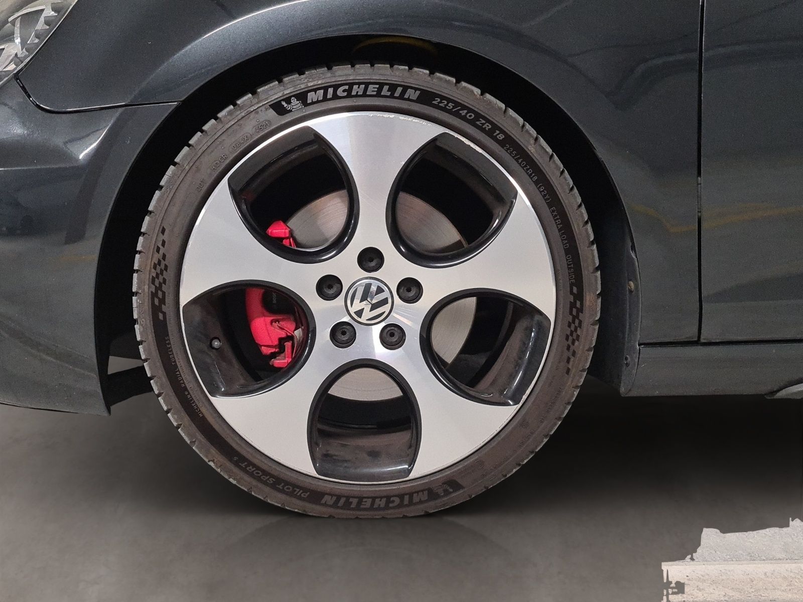 VW Golf 2.0 TSI GTI-image-15