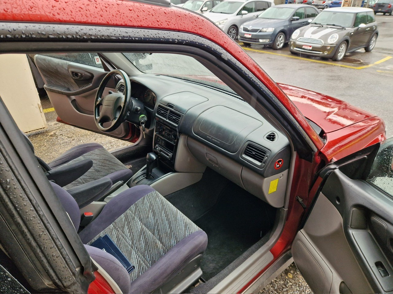 SUBARU Forester 2.0 Comfort Automatic Automatique-image-12