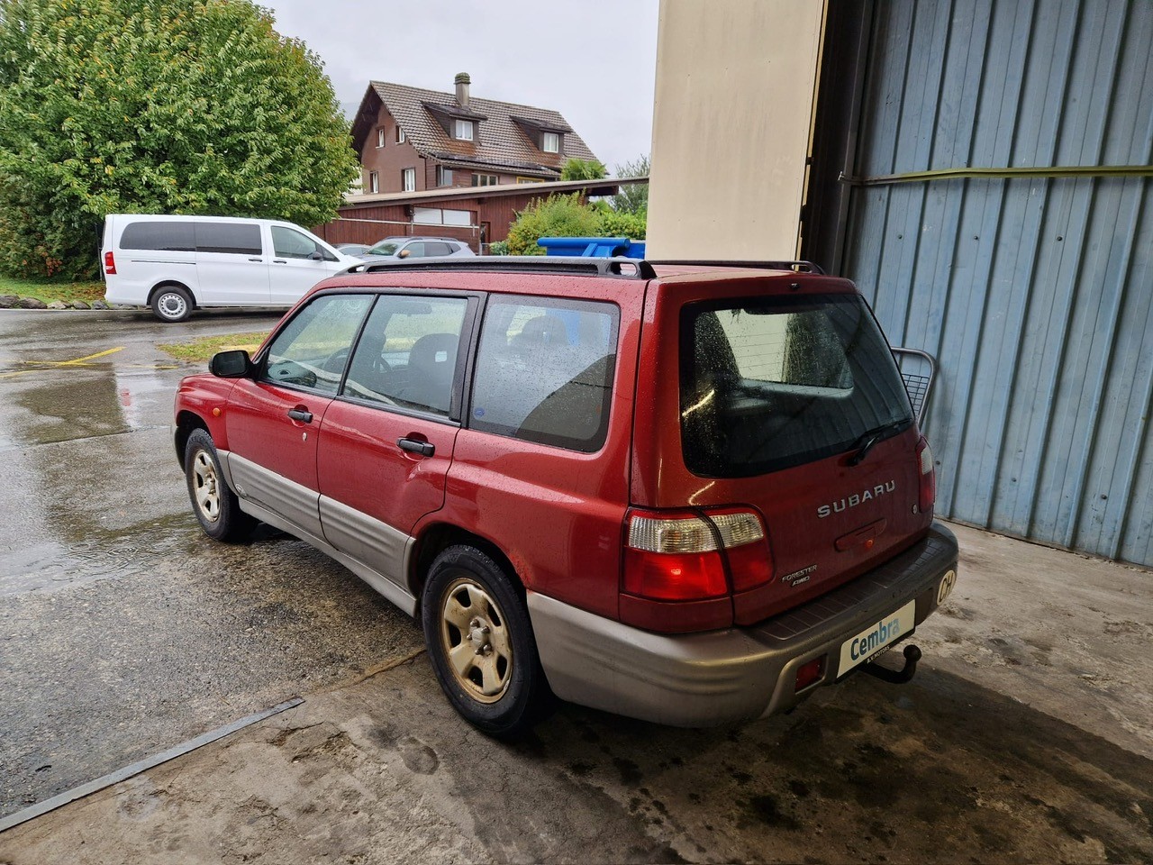 SUBARU Forester 2.0 Comfort Automatic Automatique-image-3