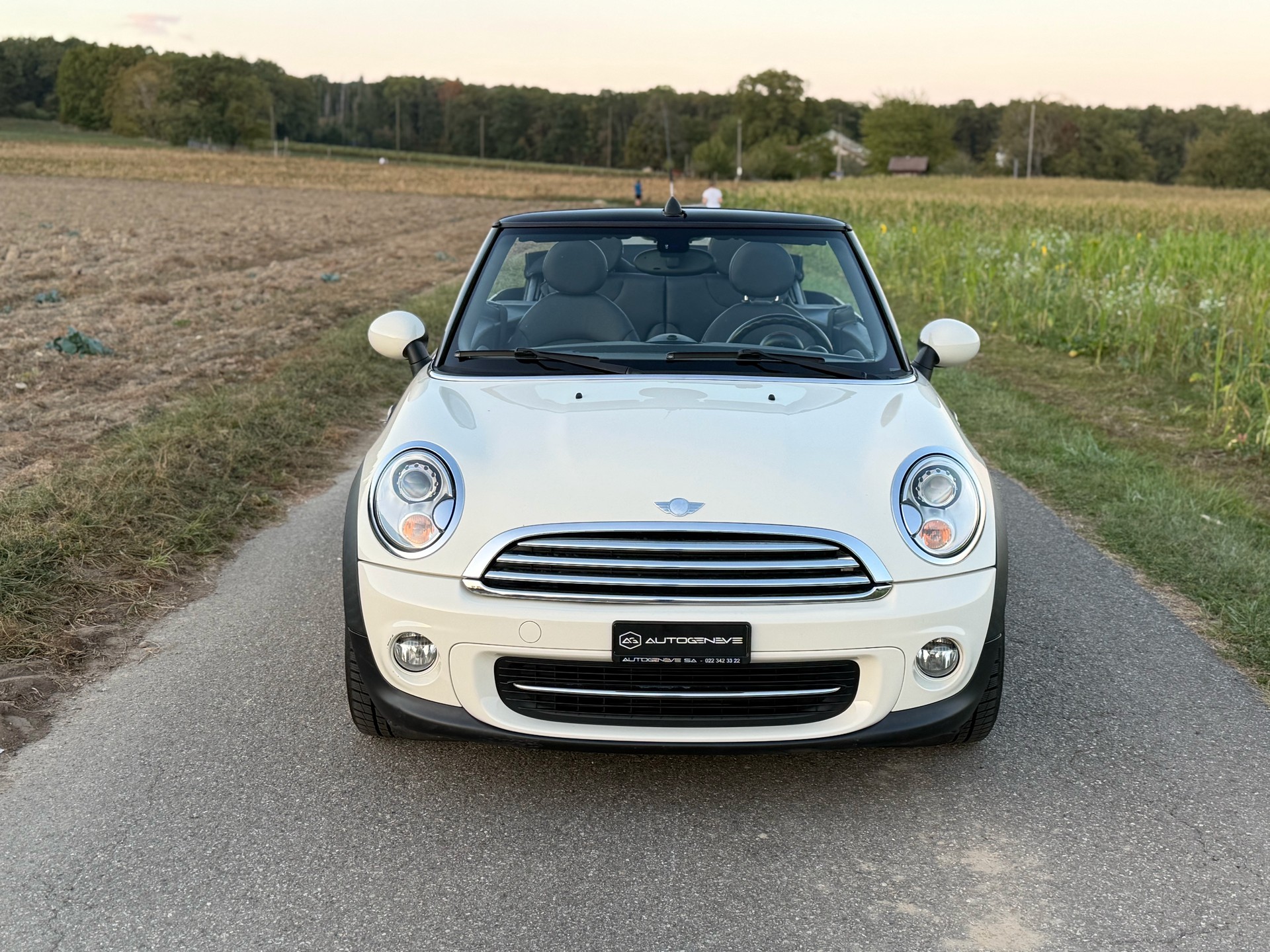 MINI Cooper Cabriolet Steptronic-image-3