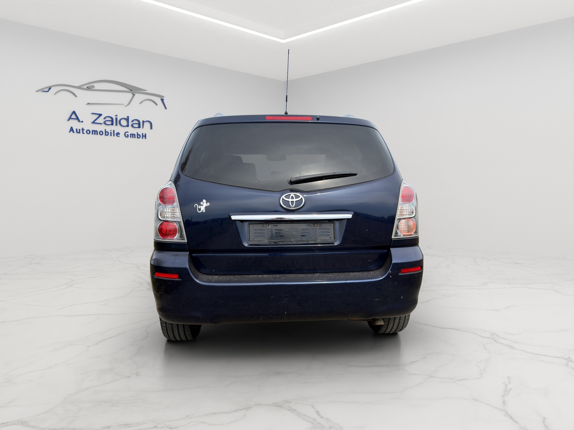 TOYOTA Corolla Verso 2.2 D-4D CleanP. Linea Sol Prem.-image-6