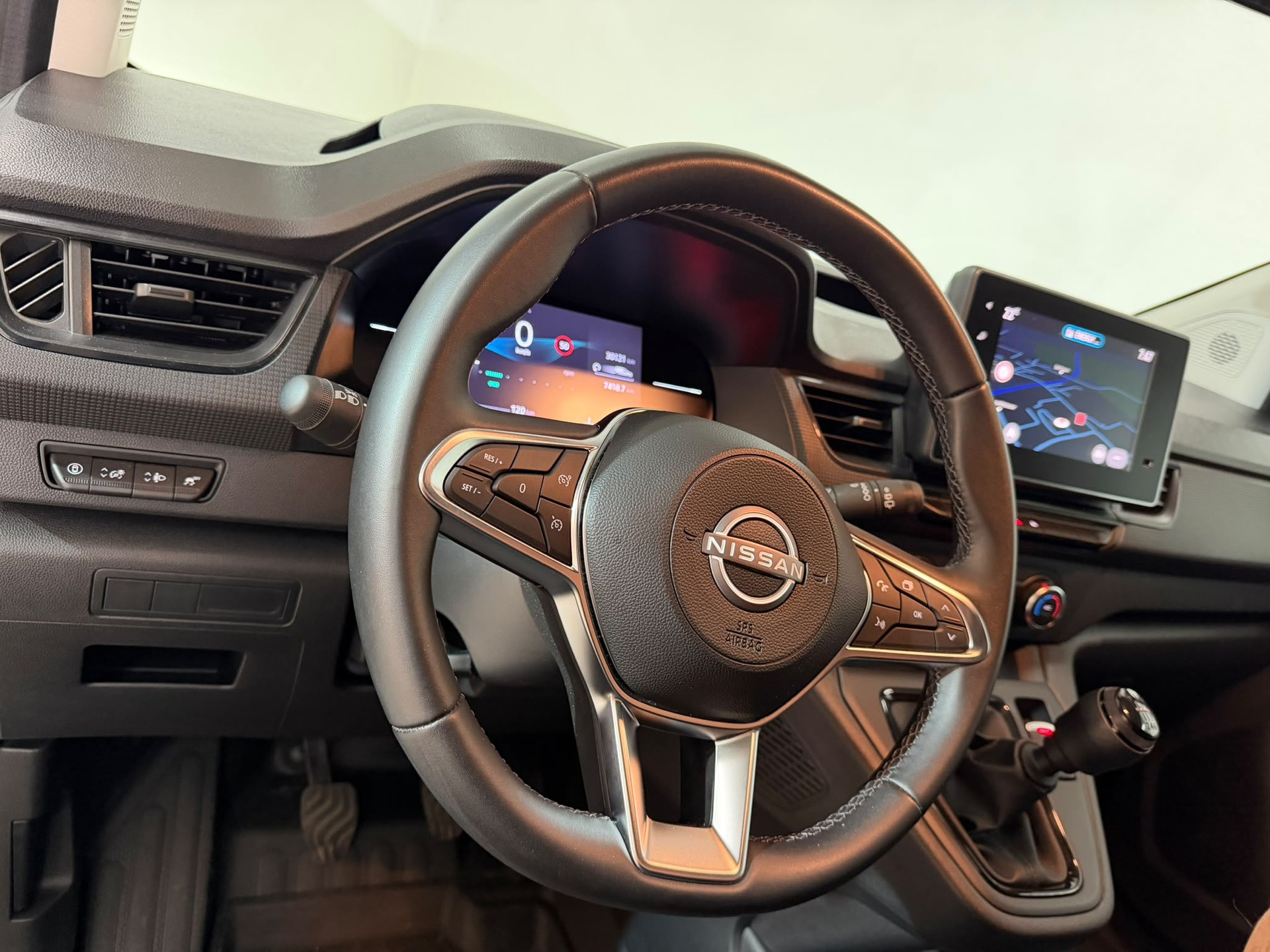 NISSAN Townstar 1.3 DIG-T L2 N-Connecta-image-6