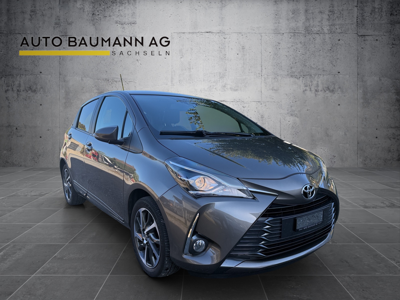 TOYOTA Yaris 1.5 Y20-image-4