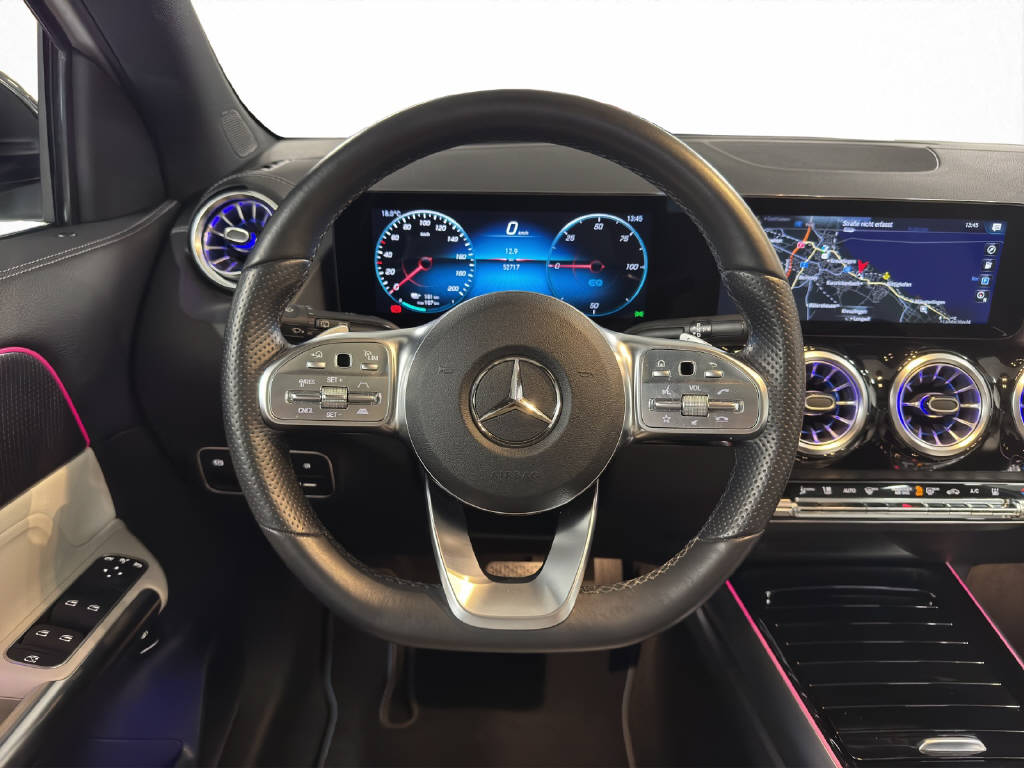 MERCEDES-BENZ EQA 350 Edition 1 4Matic-image-11