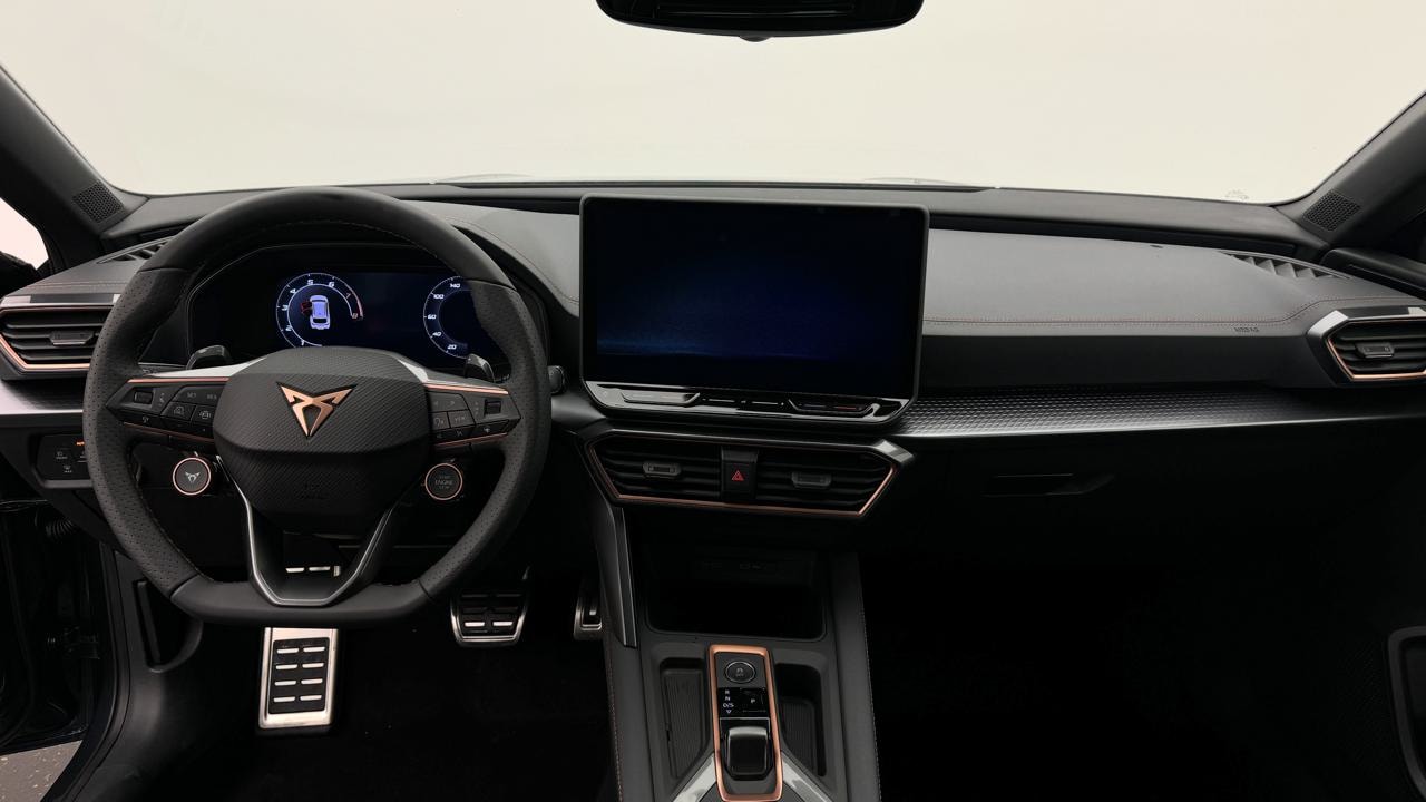 CUPRA LEON ST 1.5 e-HYBRID pHEV VZ DSG-image-5